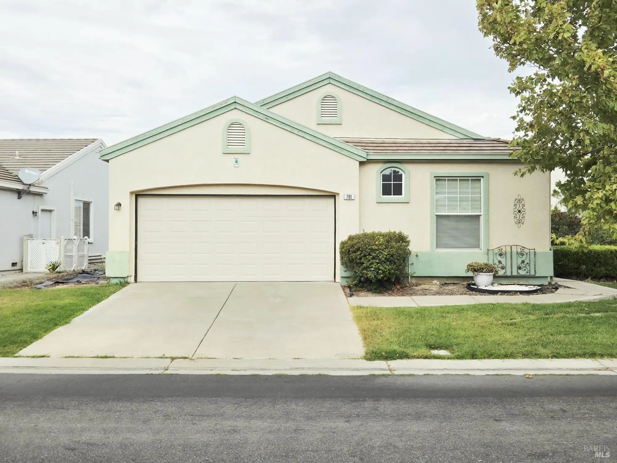 Property Slideshow image 1 of 17 | 761 pinehurst dr, Rio Vista, CA, 94571