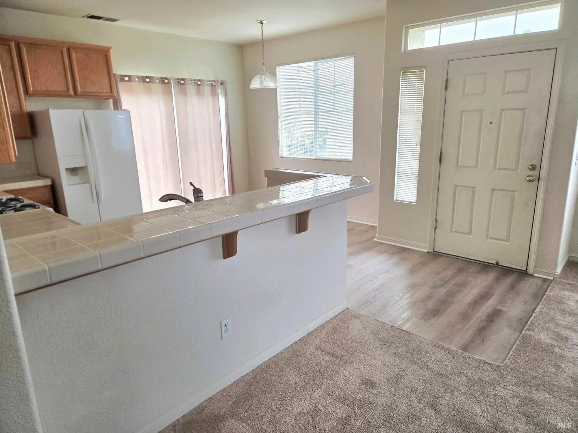 Property Slideshow image 4 of 17 | 761 pinehurst dr, Rio Vista, CA, 94571