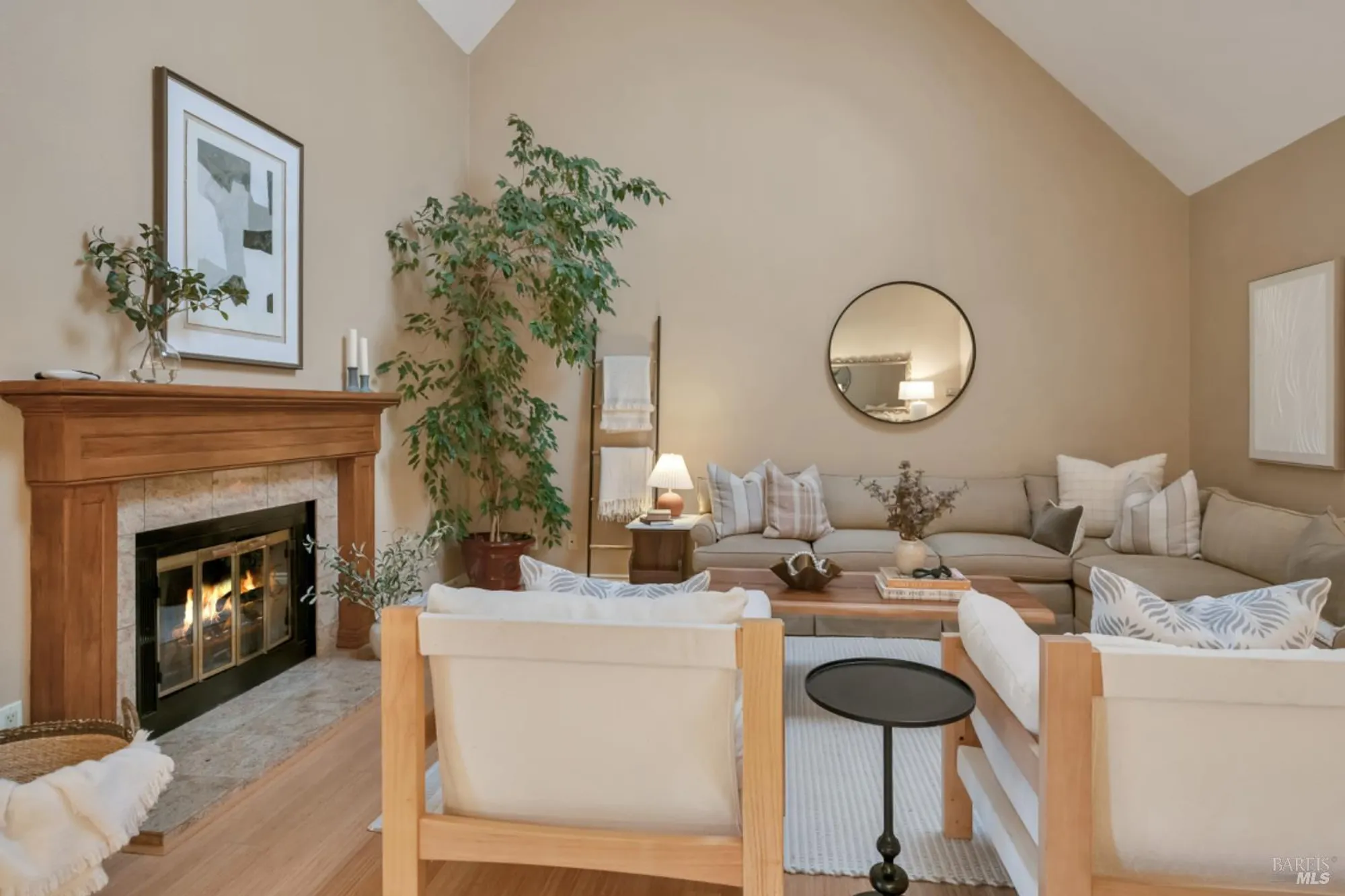 Property Slideshow image 17 of 37 | 327 buttercup ct, Sonoma, CA, 95476