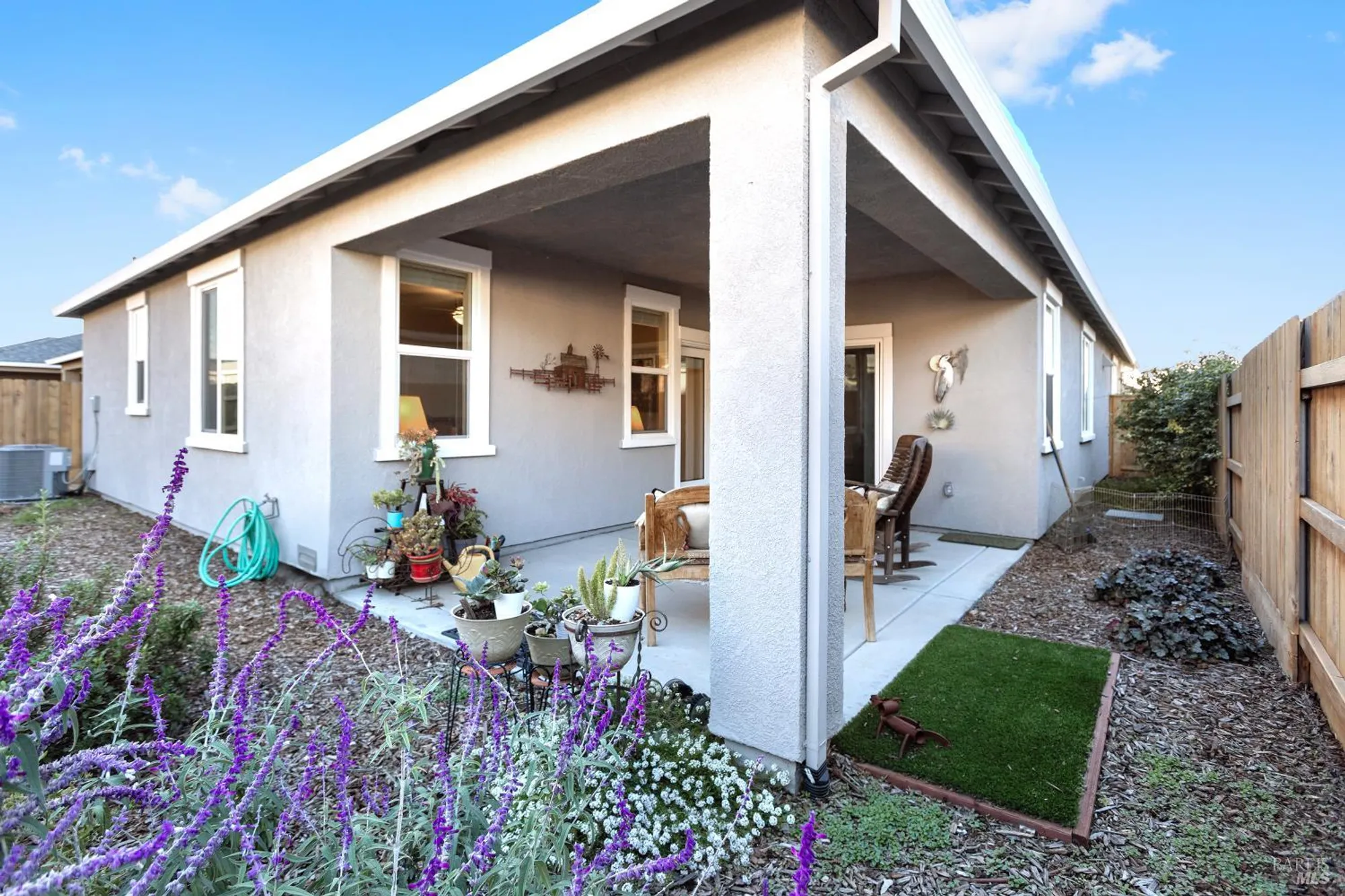 Property Slideshow image 8 of 40 | 2080 revival ln, Rio Vista, CA, 94571