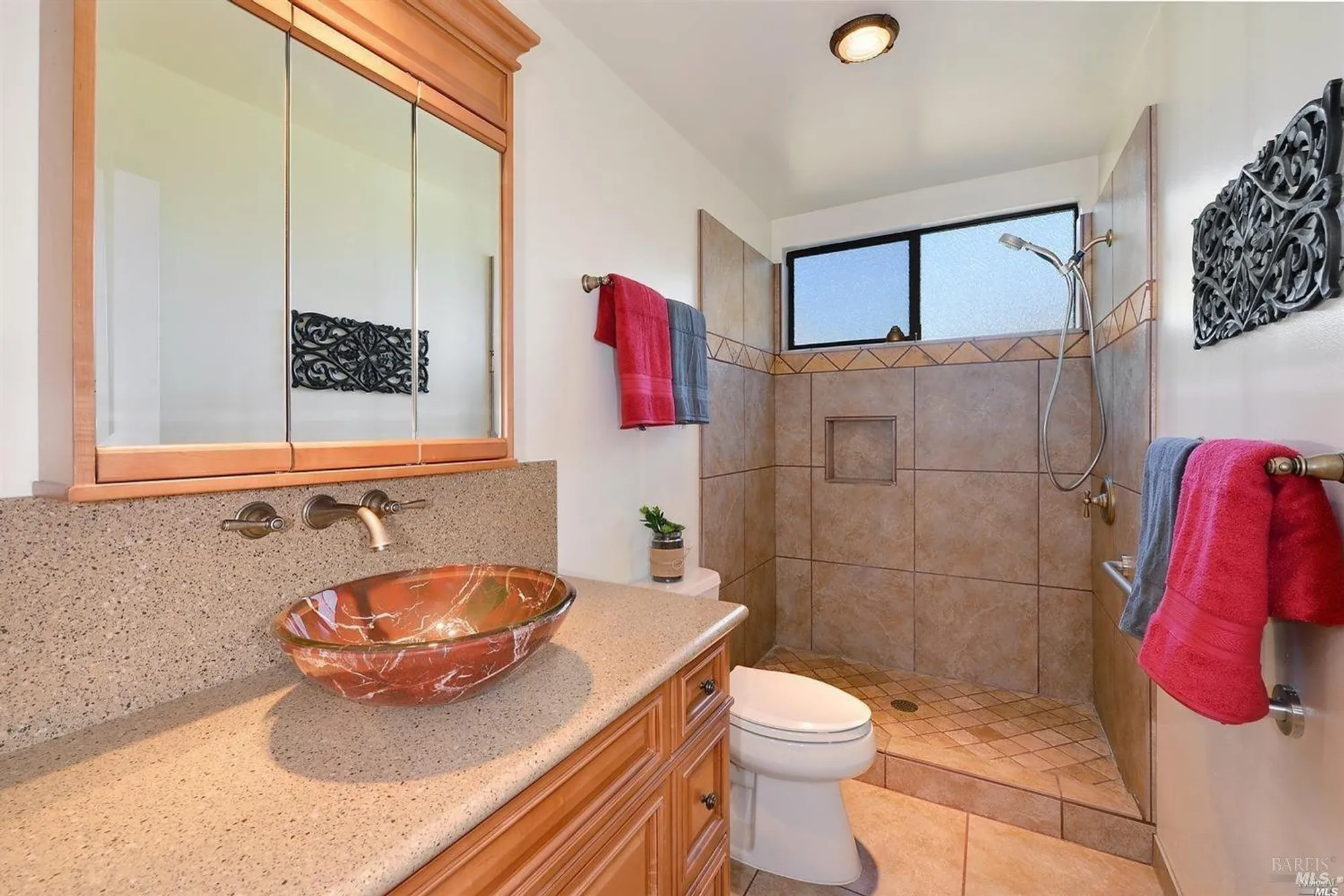 Property Slideshow image 14 of 17 | 14 oak forest ln, Santa Rosa, CA, 95409