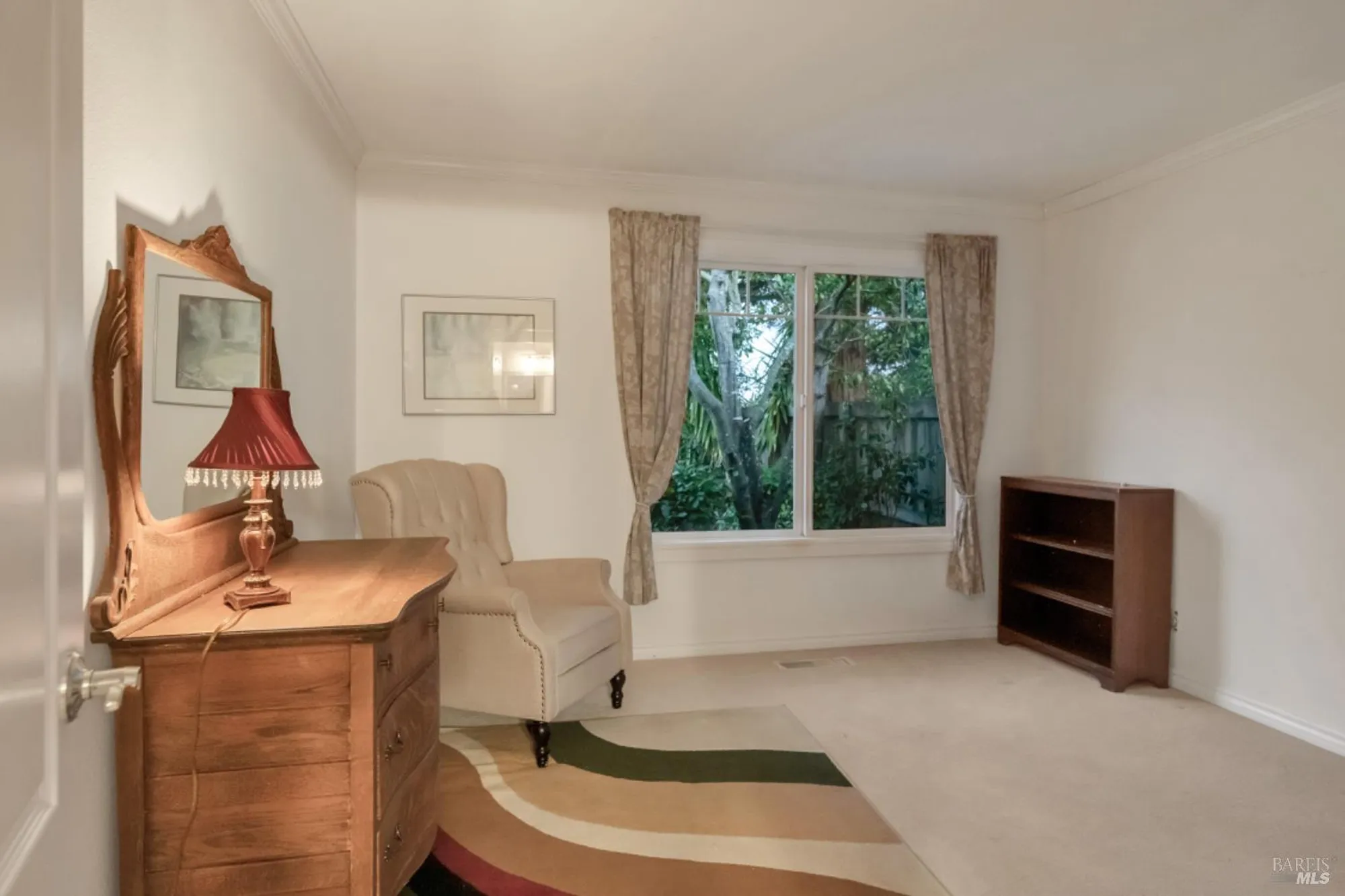 Property Slideshow image 27 of 37 | 327 buttercup ct, Sonoma, CA, 95476