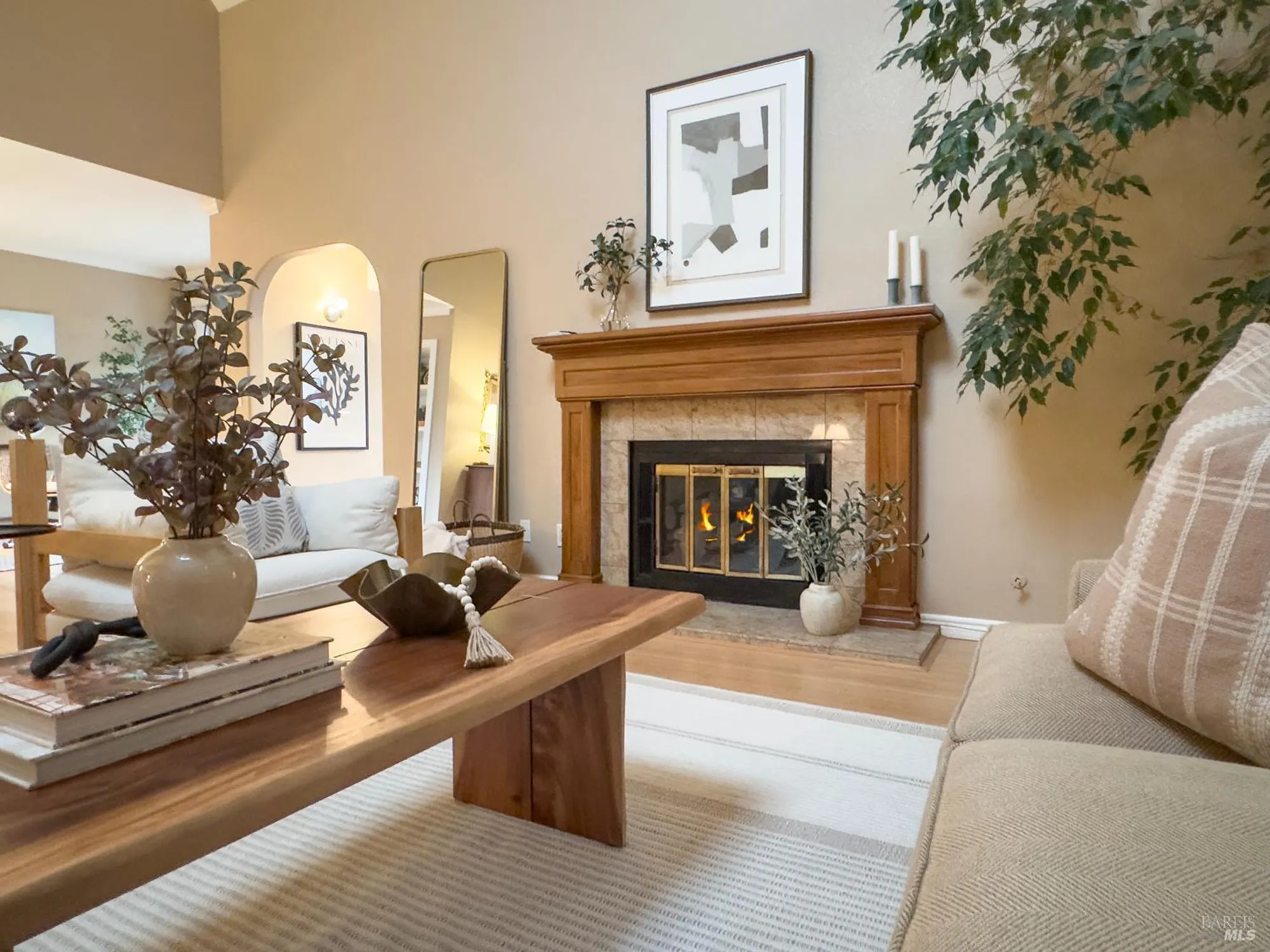 Property Slideshow image 18 of 37 | 327 buttercup ct, Sonoma, CA, 95476