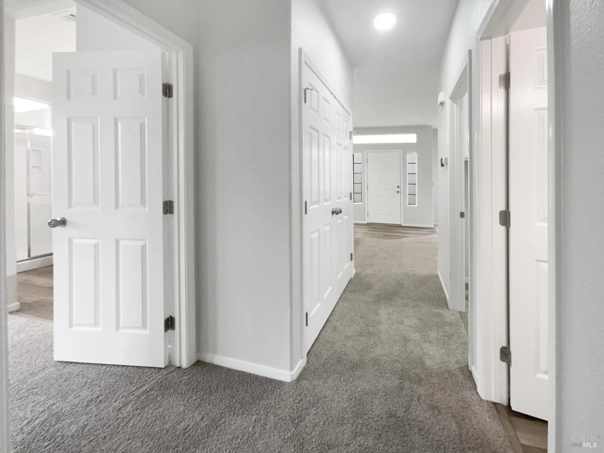 Property Slideshow image 13 of 39 | 971 bridgeport way, Rio Vista, CA, 94571