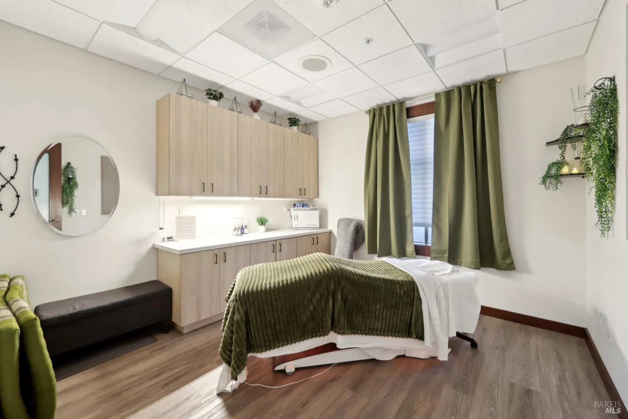 Property Slideshow image 31 of 39 | 971 bridgeport way, Rio Vista, CA, 94571