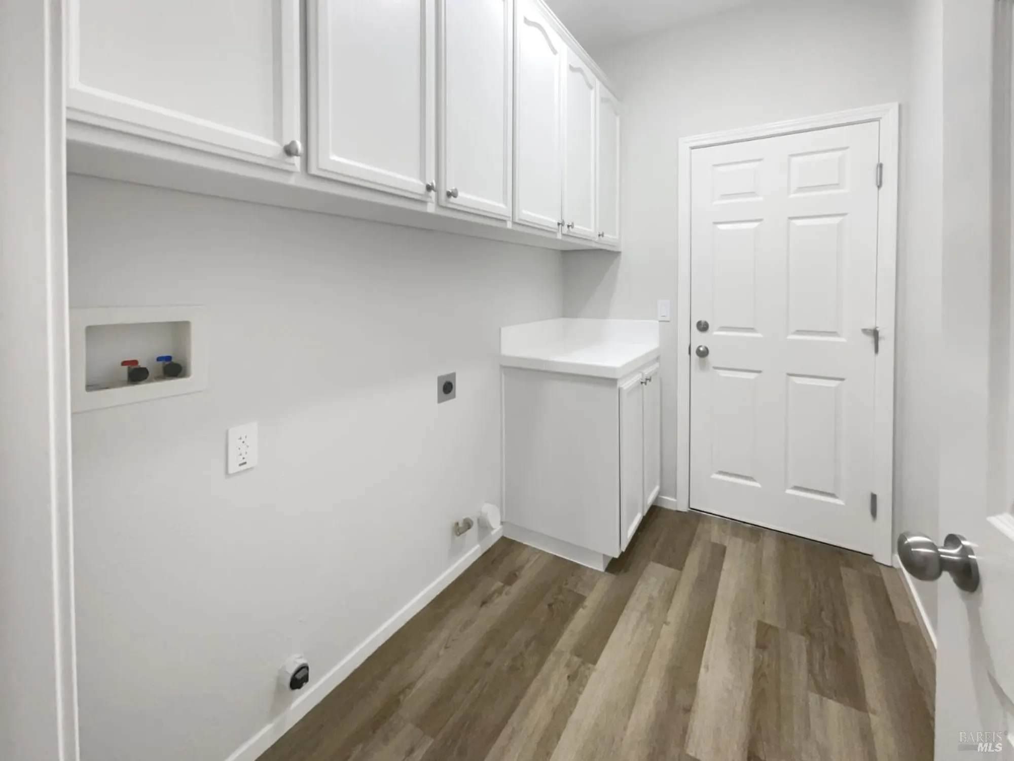 Property Slideshow image 22 of 39 | 971 bridgeport way, Rio Vista, CA, 94571