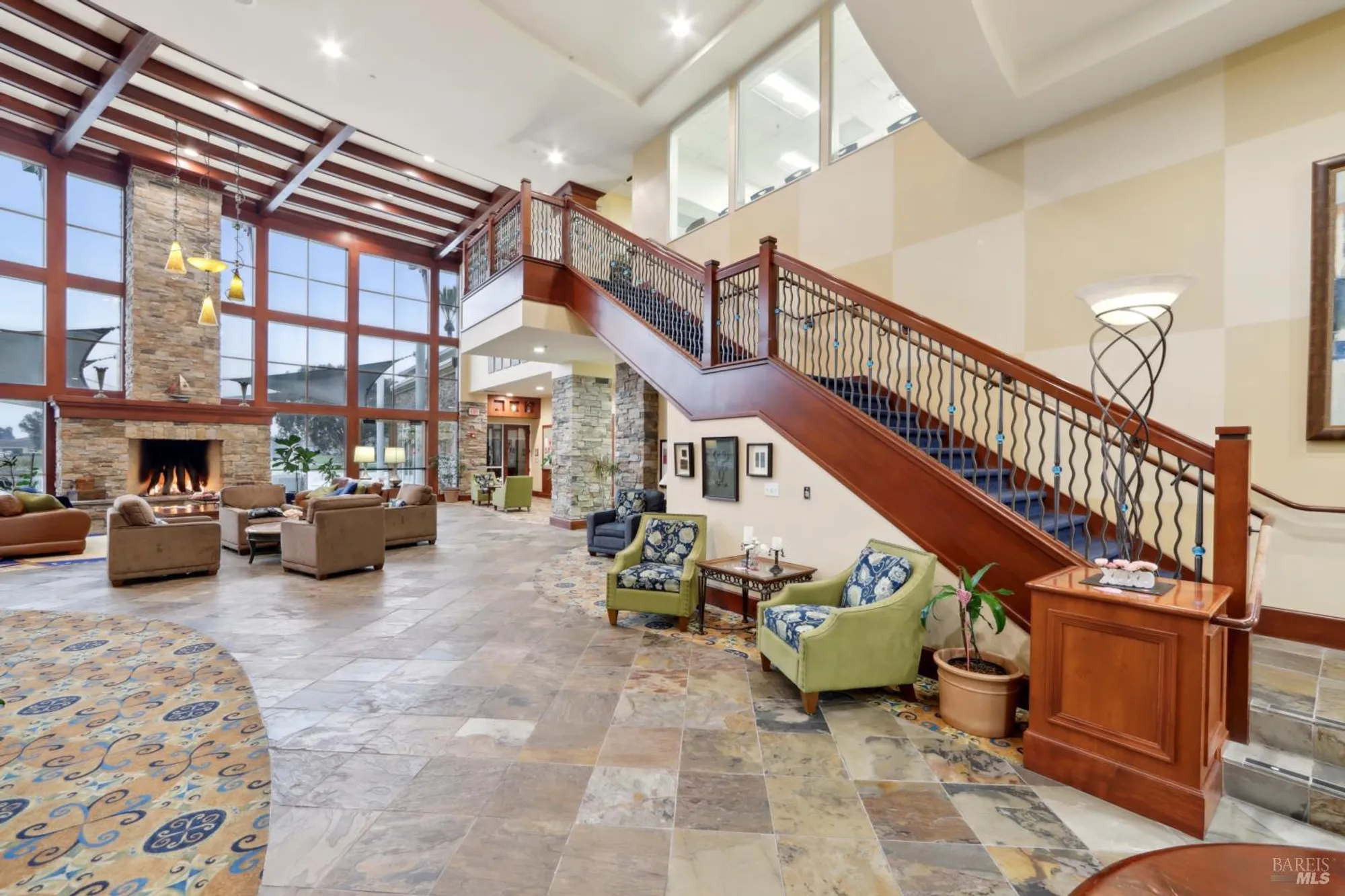 Property Slideshow image 27 of 39 | 971 bridgeport way, Rio Vista, CA, 94571