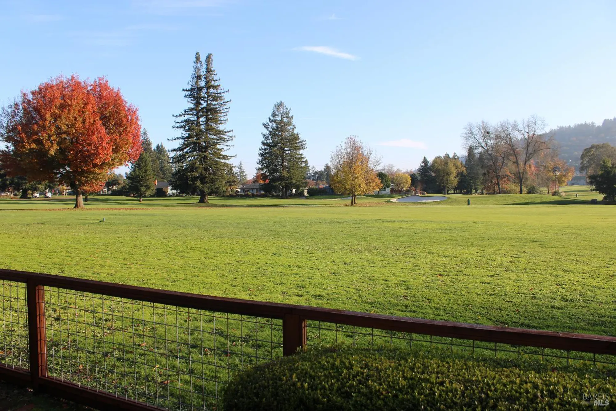 Property Slideshow image 16 of 35 | 319 belhaven cir, Santa Rosa, CA, 95409