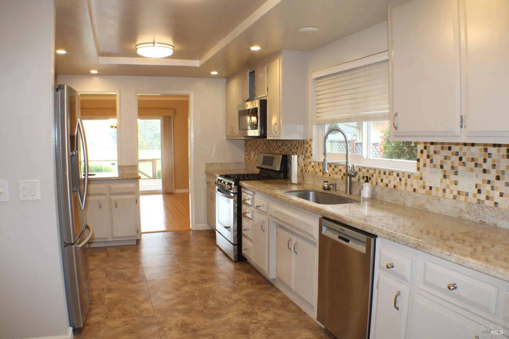 Property Slideshow image 20 of 35 | 319 belhaven cir, Santa Rosa, CA, 95409