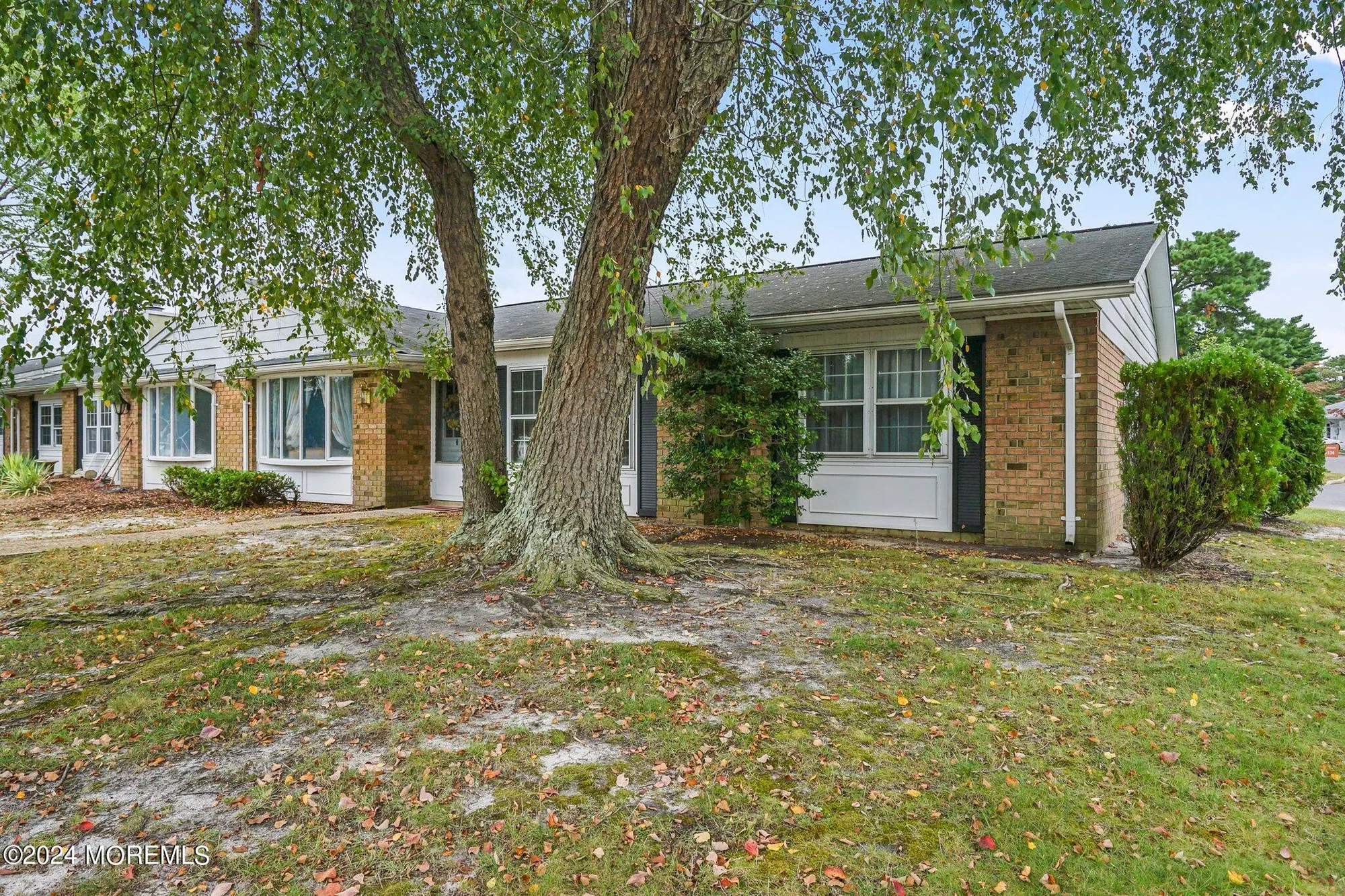 Property Slideshow image 24 of 27 | 128d buckingham dr, Manchester, NJ, 08759