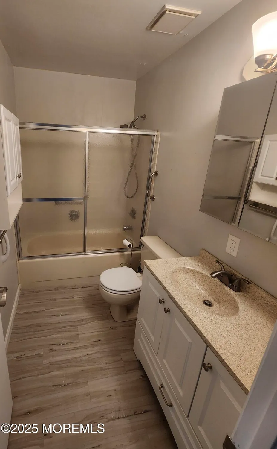 Property Slideshow image 7 of 16 | 69 chelsea dr # 72, Whiting, NJ, 08759