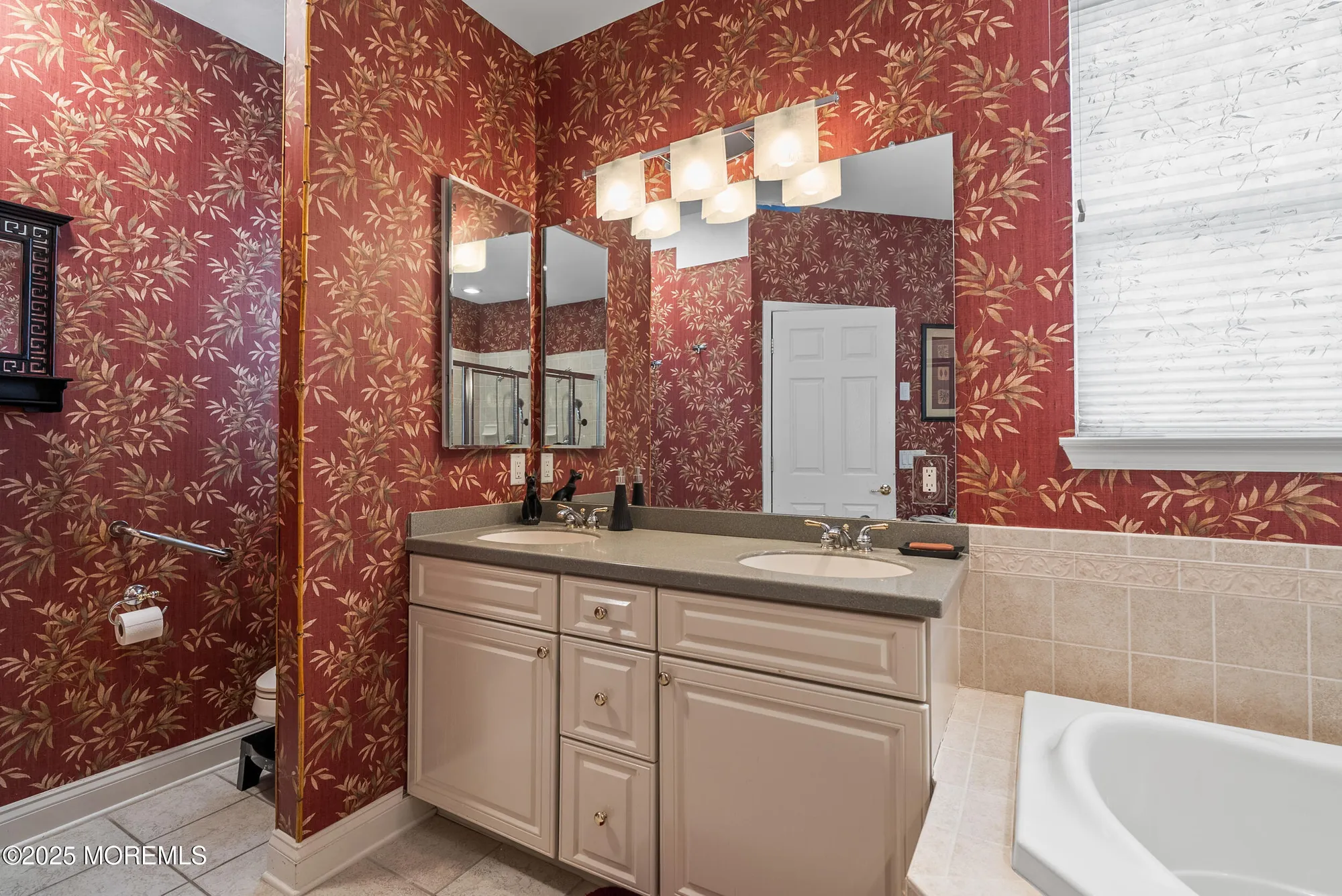 Property Slideshow image 26 of 32 | 119 huntington dr, Jackson, NJ, 08527