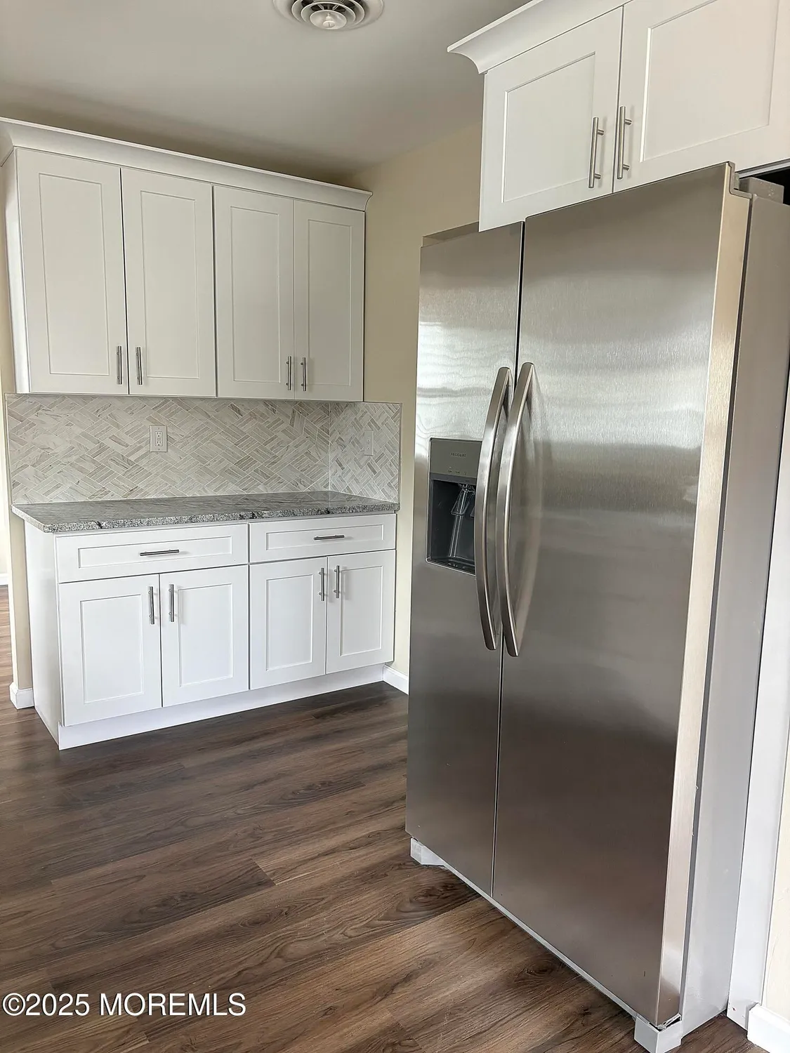 Property Slideshow image 4 of 12 | 36 westport dr, Whiting, NJ, 08759