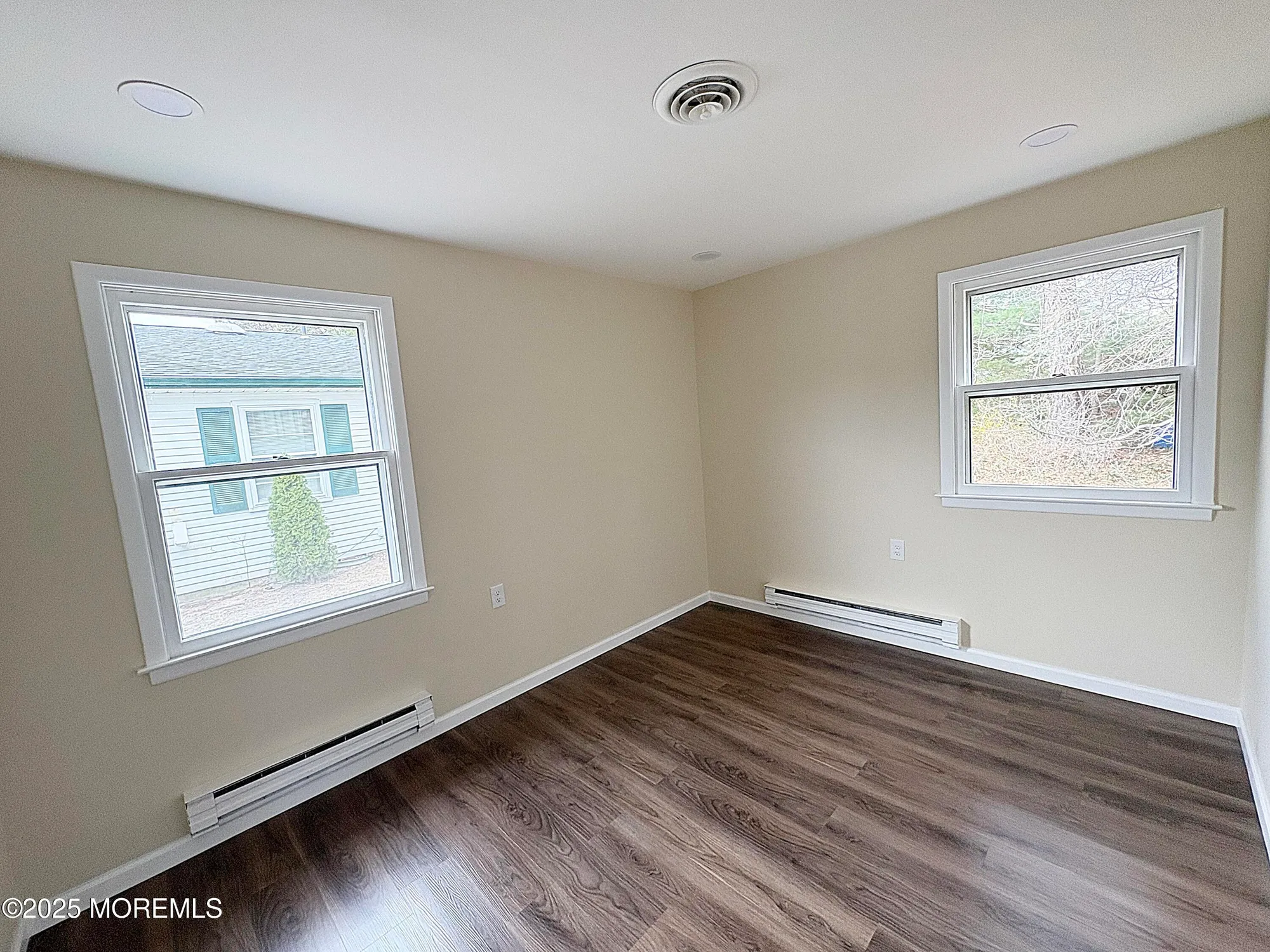 Property Slideshow image 12 of 12 | 36 westport dr, Whiting, NJ, 08759