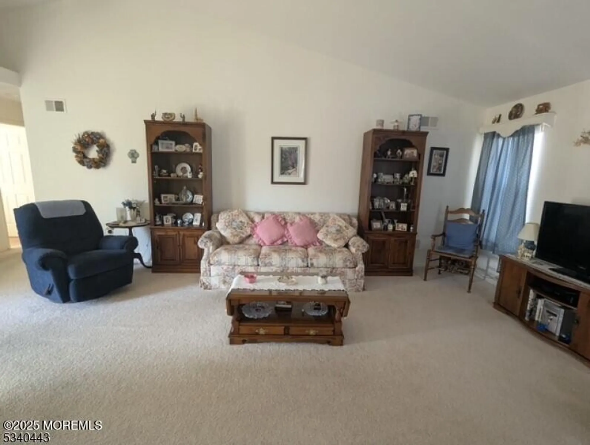 Property Slideshow image 7 of 20 | 1109b buckingham dr, Manchester, NJ, 08759