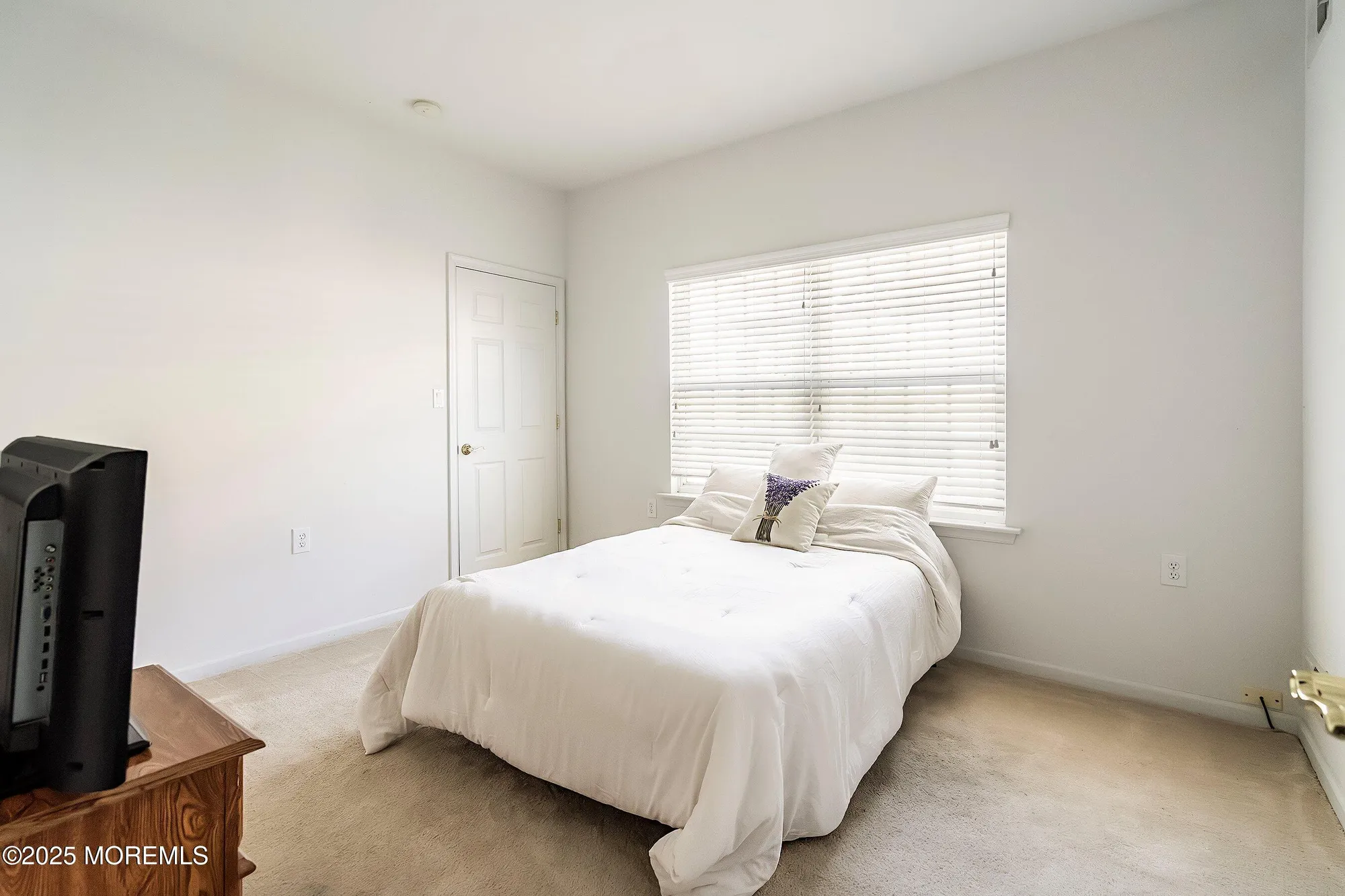 Property Slideshow image 16 of 37 | 108 belvedere dr, Manchester, NJ, 08759