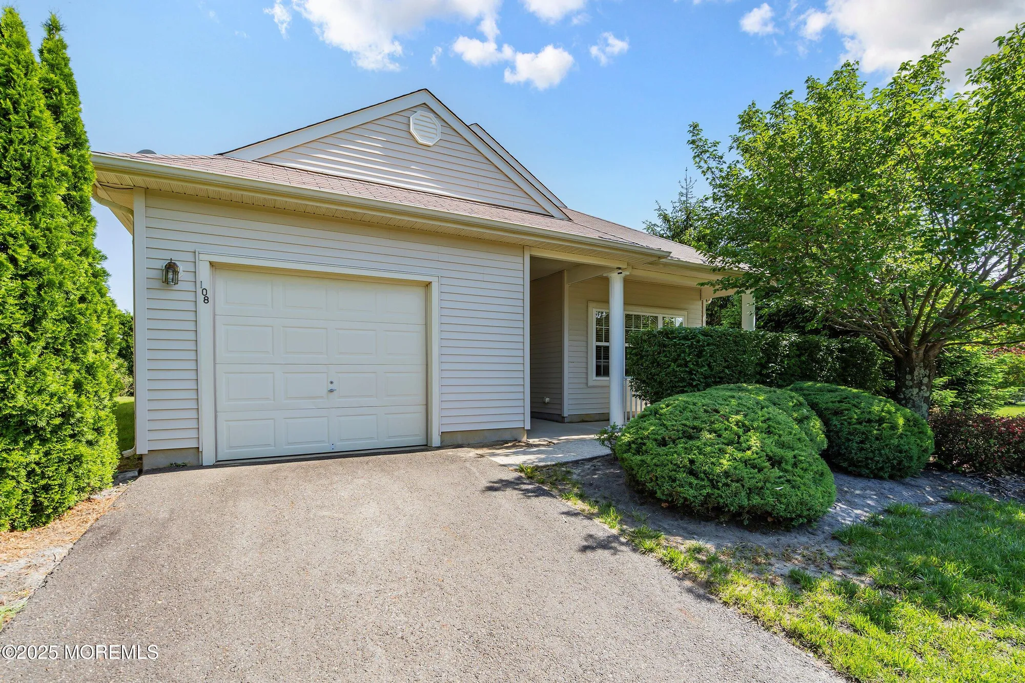 Property Slideshow image 3 of 37 | 108 belvedere dr, Manchester, NJ, 08759