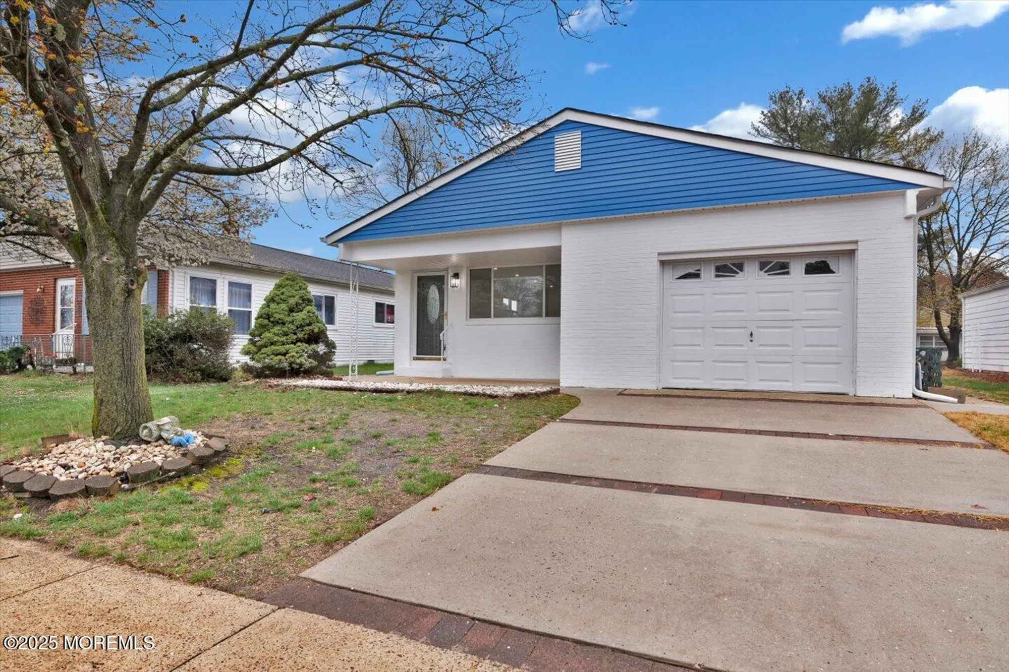 Property Slideshow image 32 of 36 | 101 torrey pines dr, Toms River, NJ, 08757