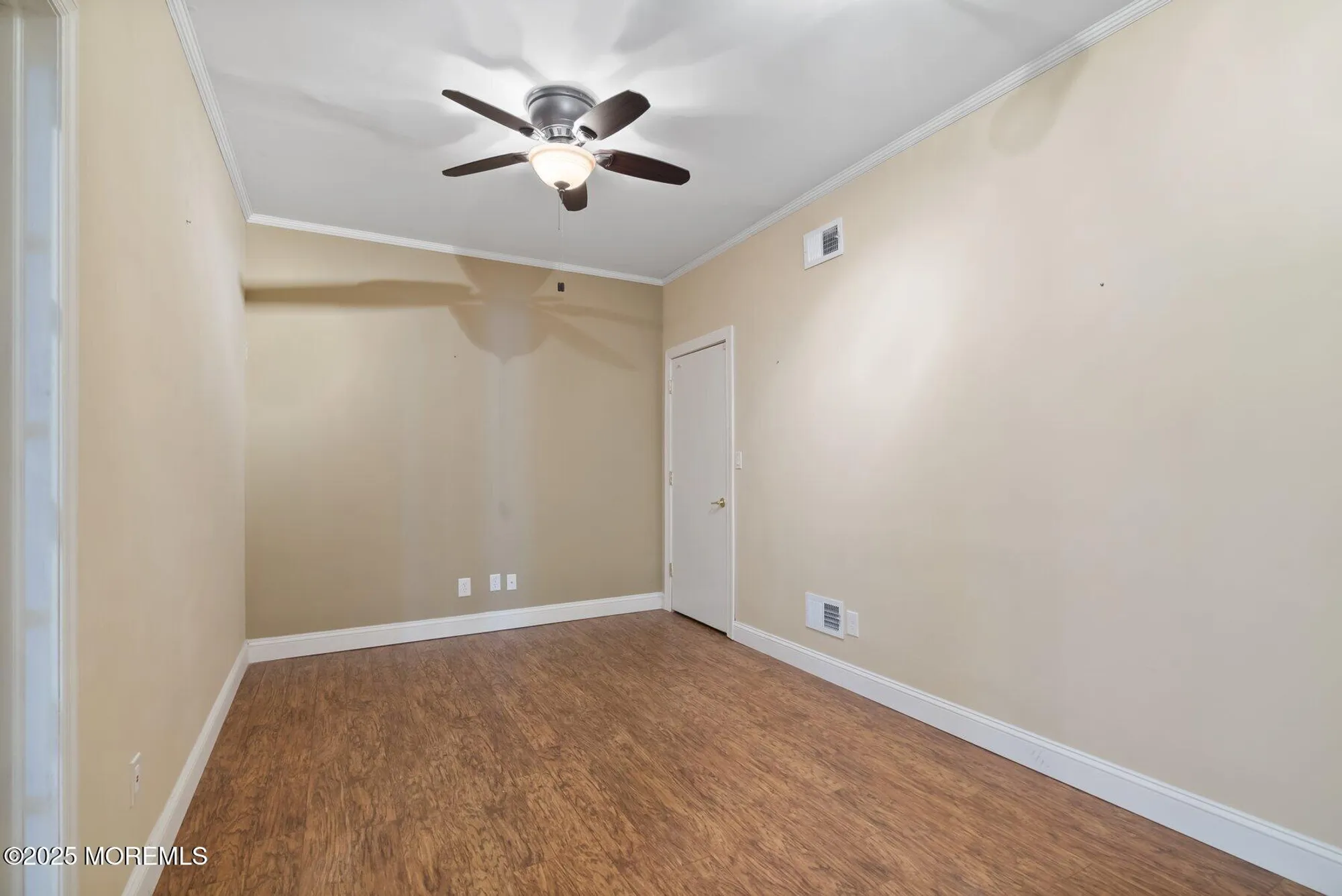 Property Slideshow image 6 of 32 | 24 little leaf ln, Howell, NJ, 07731