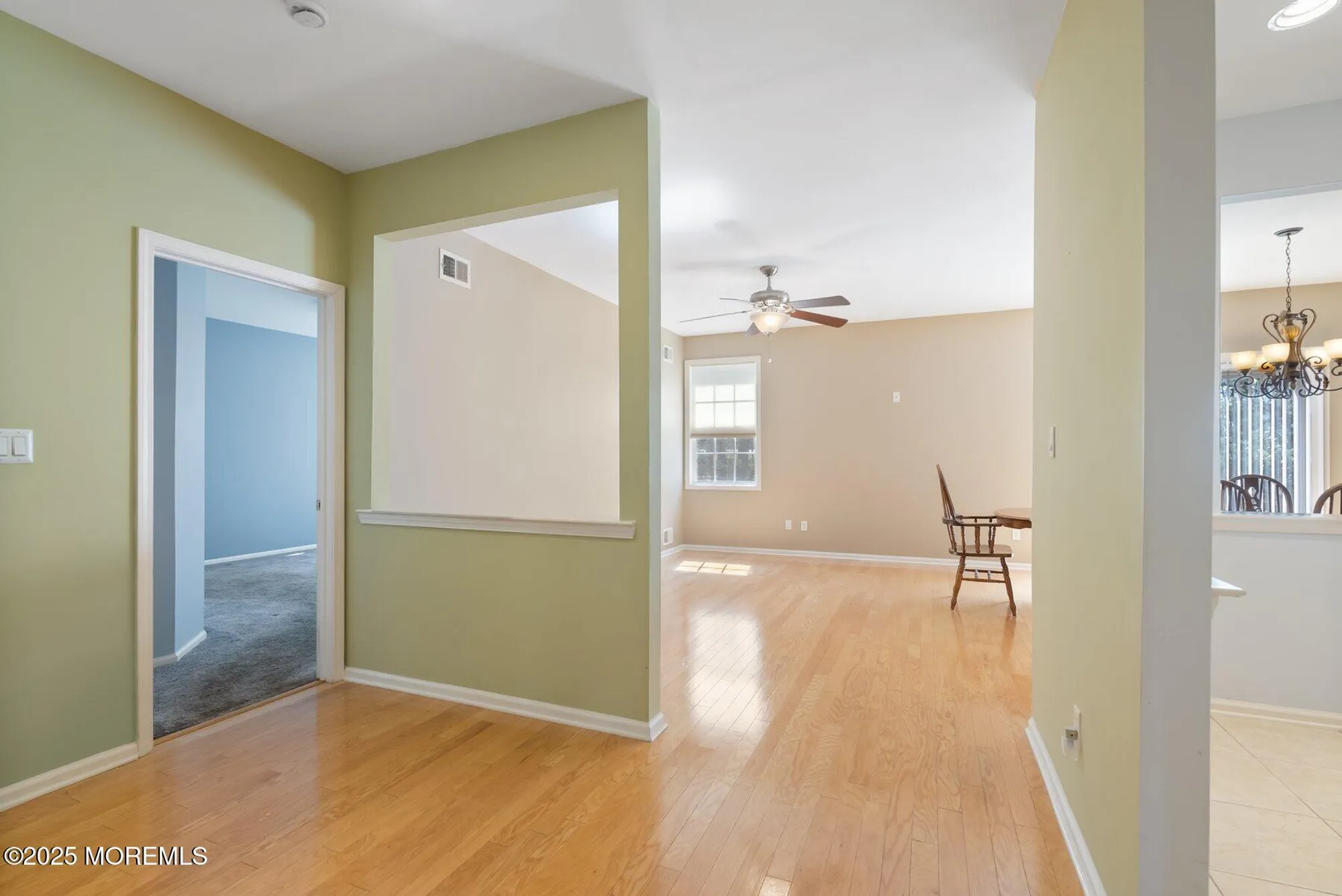 Property Slideshow image 12 of 32 | 24 little leaf ln, Howell, NJ, 07731