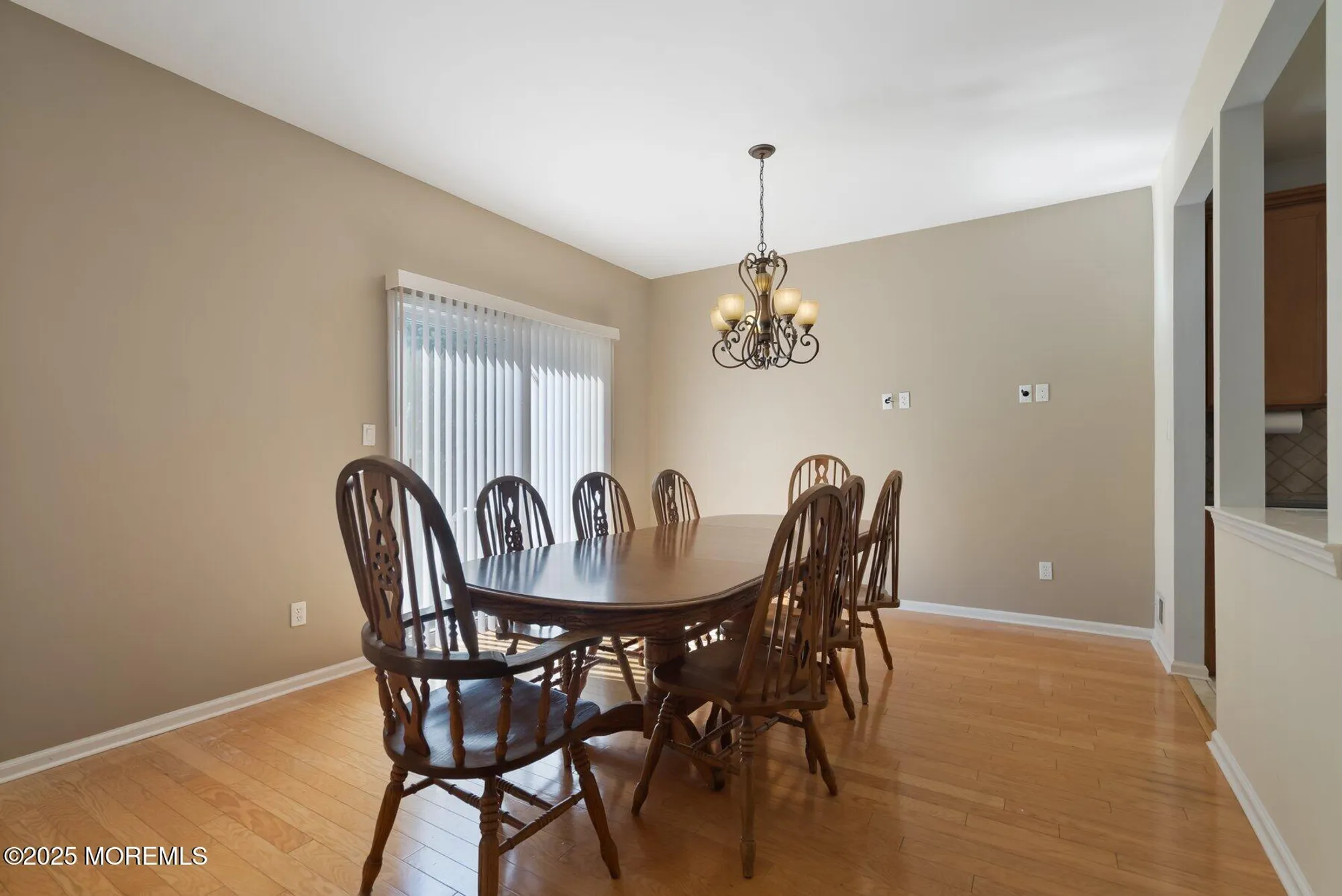 Property Slideshow image 14 of 32 | 24 little leaf ln, Howell, NJ, 07731