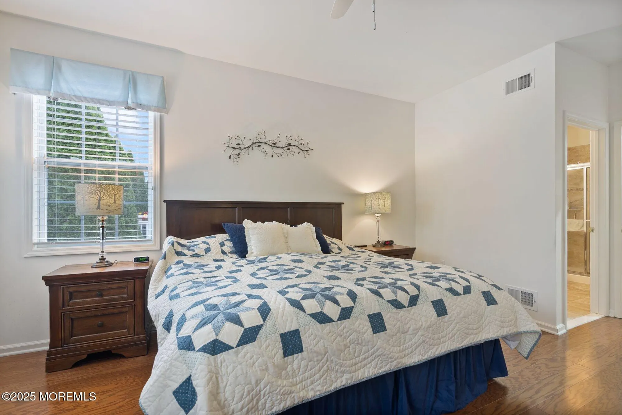 Property Slideshow image 19 of 35 | 50 little leaf ln, Howell, NJ, 07731