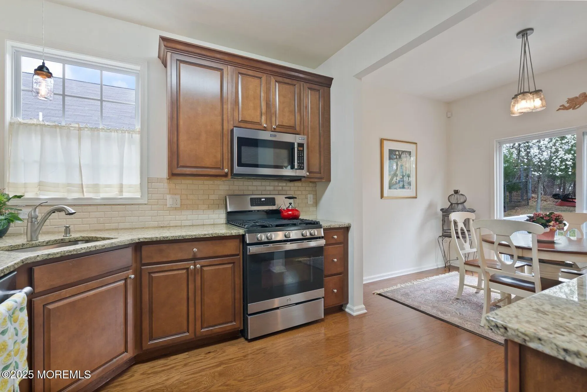 Property Slideshow image 13 of 35 | 50 little leaf ln, Howell, NJ, 07731