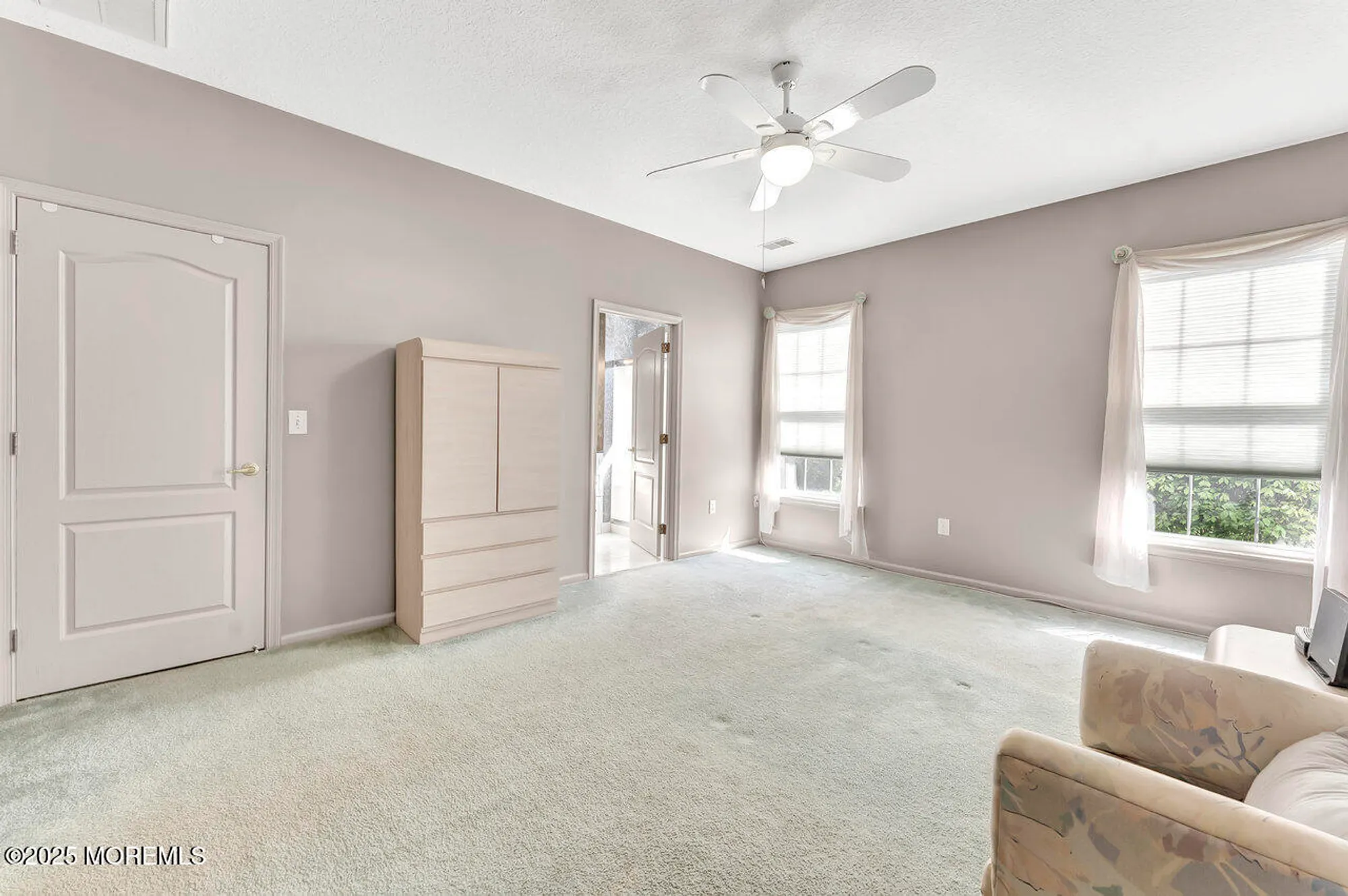 Property Slideshow image 17 of 44 | 4 lilac springs ct, Lakewood, NJ, 08701