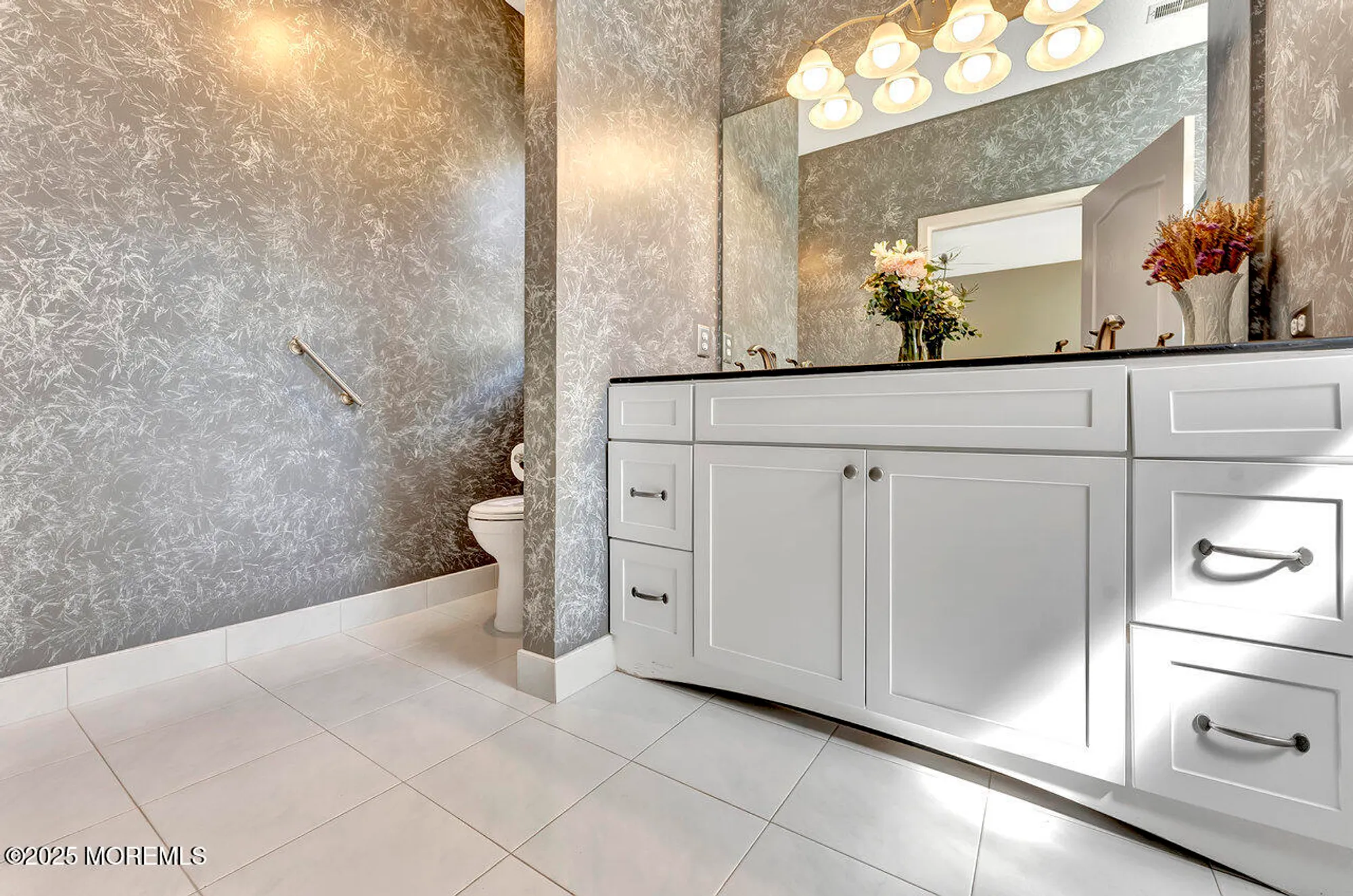 Property Slideshow image 18 of 44 | 4 lilac springs ct, Lakewood, NJ, 08701