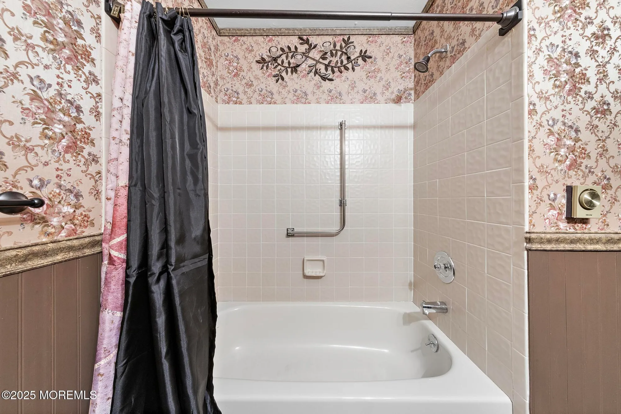 Property Slideshow image 28 of 38 | 22 fir rd # 25, Manahawkin, NJ, 08050