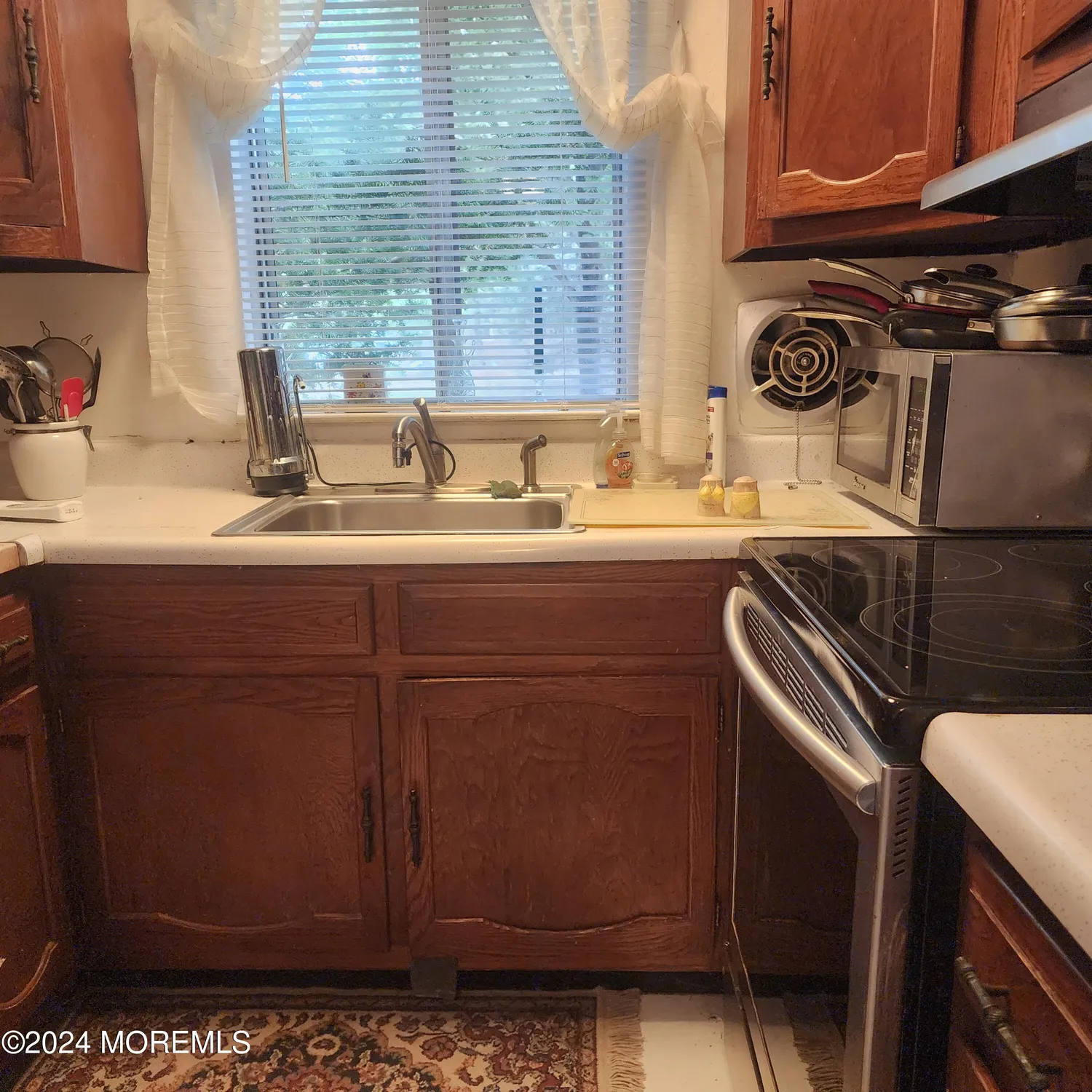 Property Slideshow image 9 of 13 | 6 conestoga dr c, Whiting, NJ, 08759