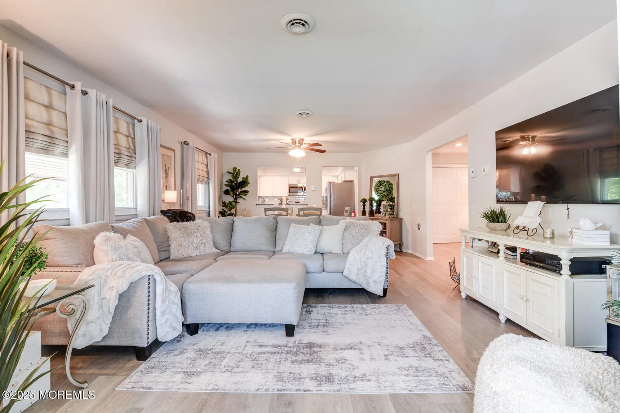 Property Slideshow image 6 of 16 | 172a hudson pkwy, Whiting, NJ, 08759