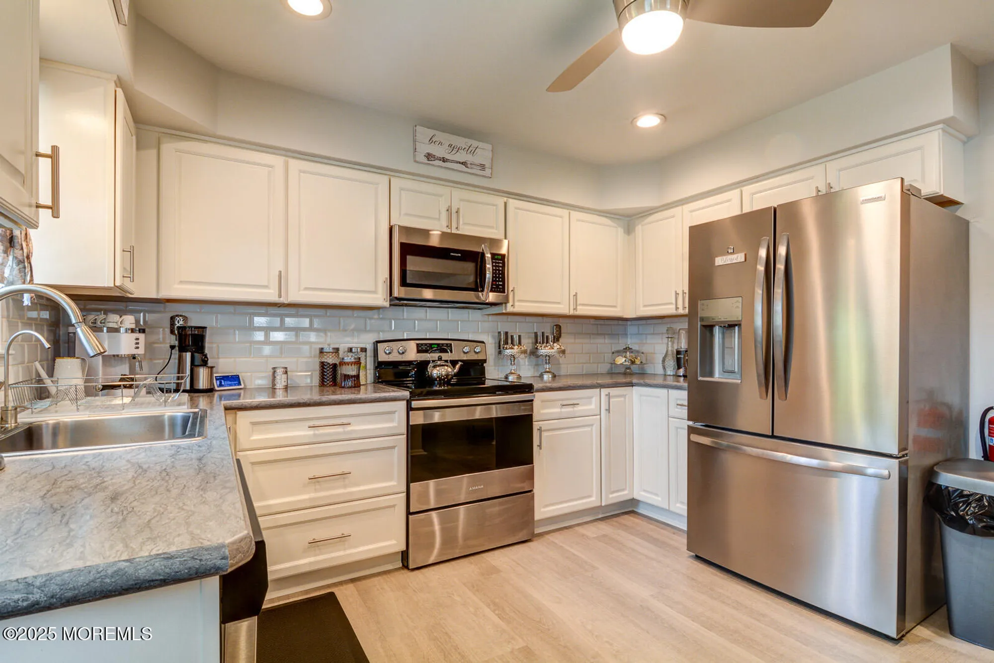 Property Slideshow image 10 of 16 | 172a hudson pkwy, Whiting, NJ, 08759