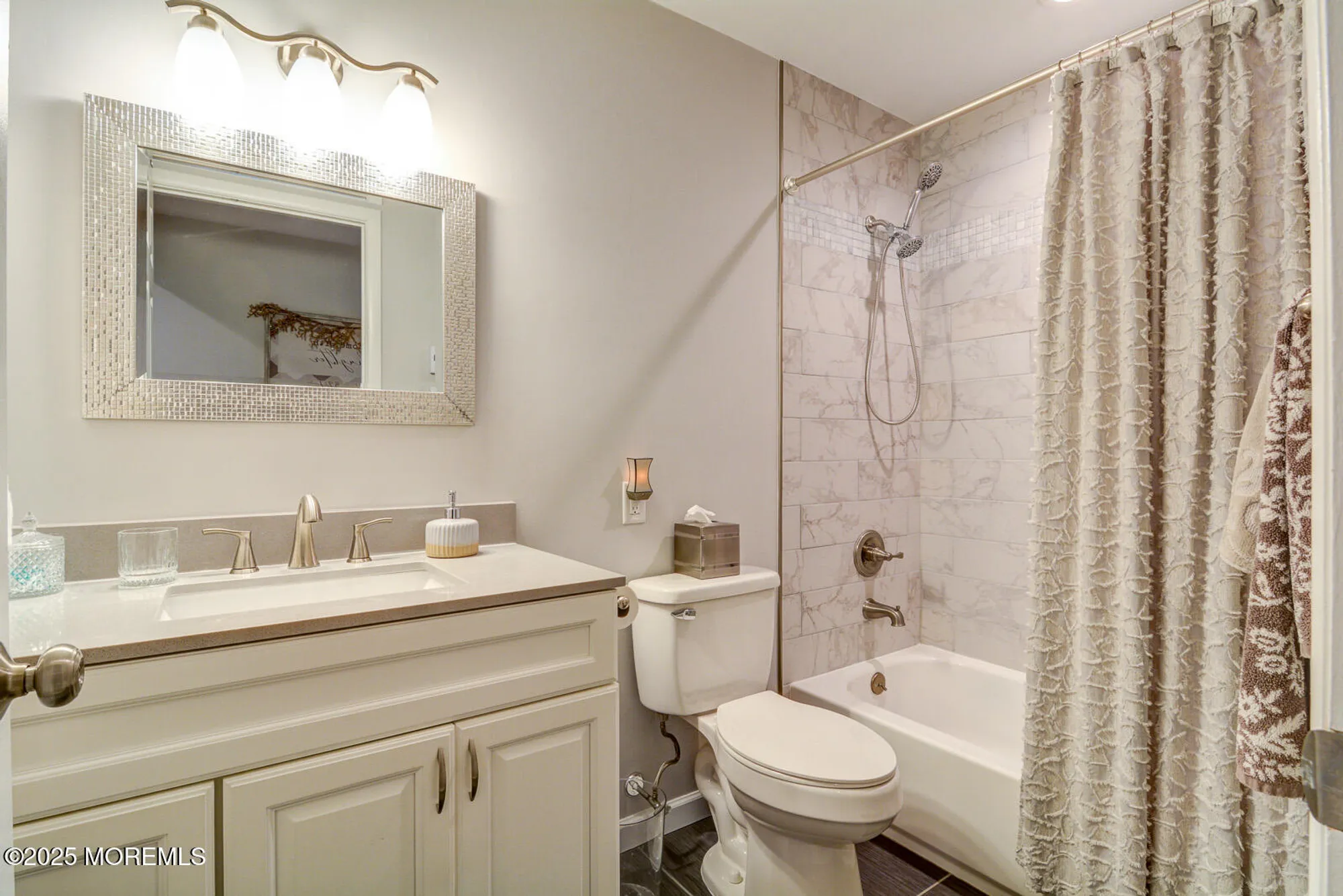 Property Slideshow image 14 of 16 | 172a hudson pkwy, Whiting, NJ, 08759