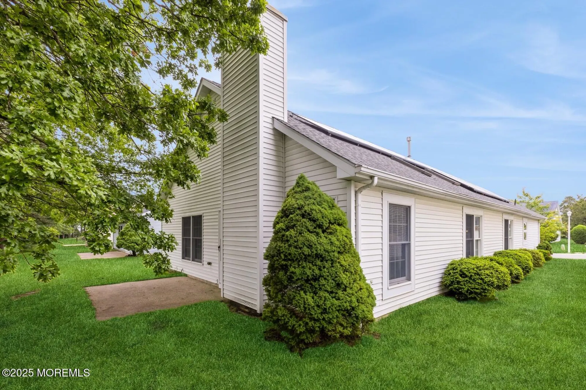 Property Slideshow image 4 of 25 | 1640 goldspire rd, Toms River, NJ, 08755