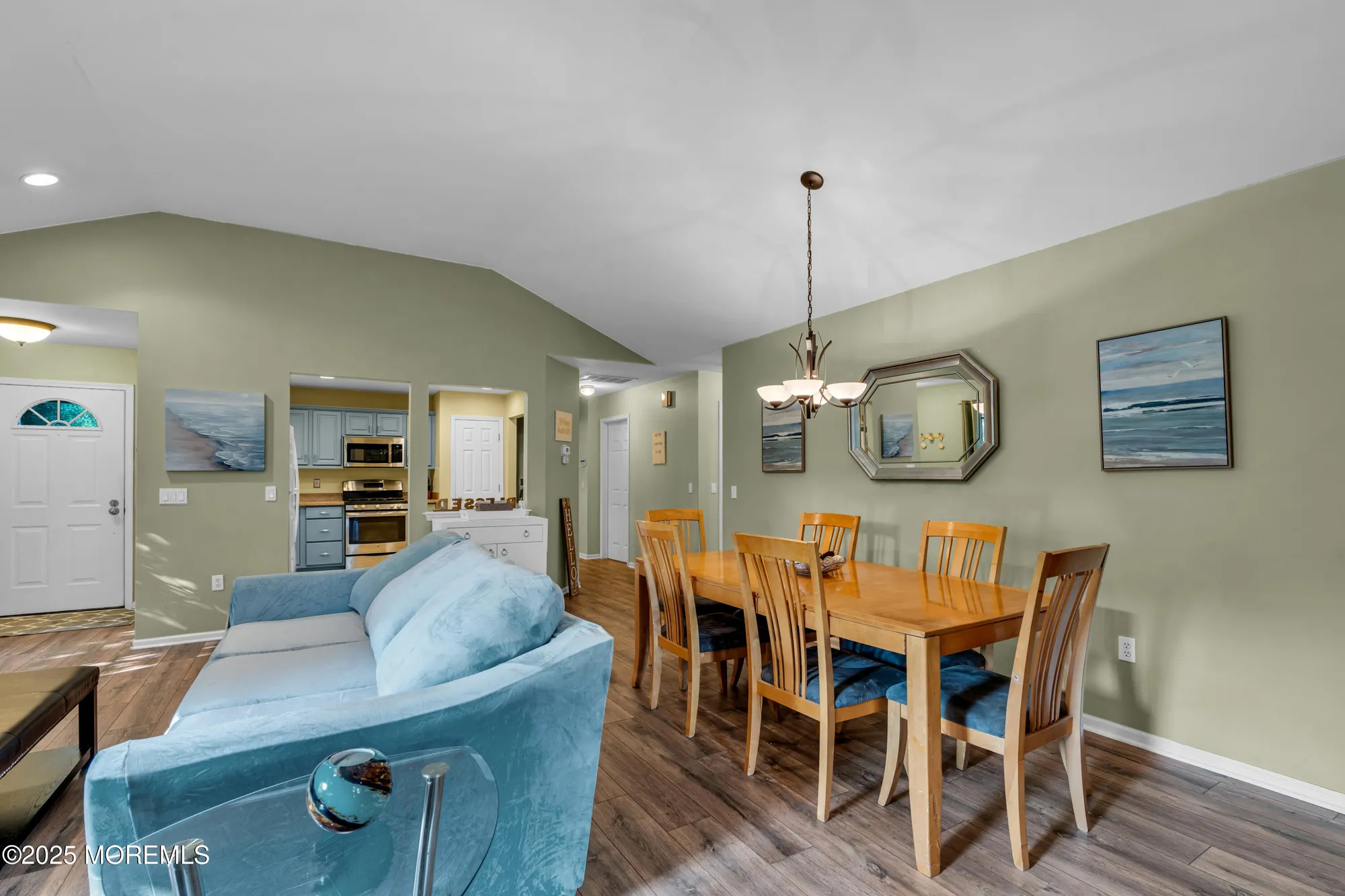 Property Slideshow image 12 of 54 | 2752 meadow lake dr, Toms River, NJ, 08755