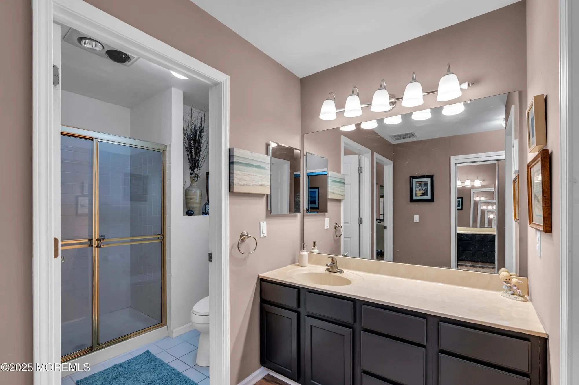 Property Slideshow image 29 of 54 | 2752 meadow lake dr, Toms River, NJ, 08755