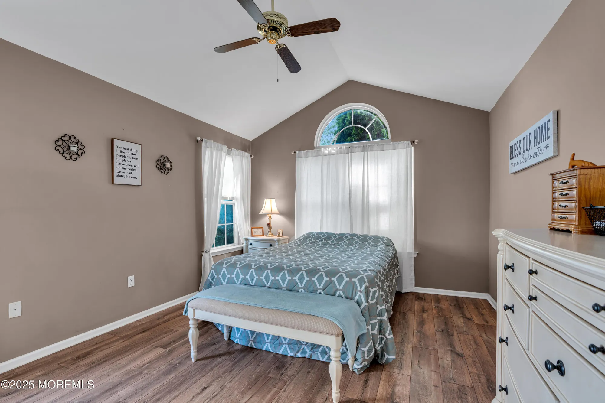 Property Slideshow image 31 of 54 | 2752 meadow lake dr, Toms River, NJ, 08755