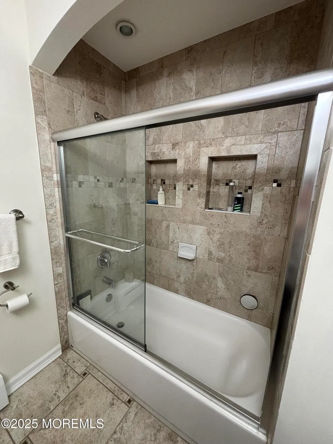 Property Slideshow image 15 of 17 | 2 corinth pl, Toms River, NJ, 08757