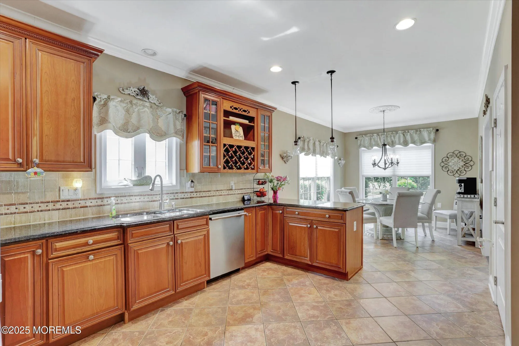 Property Slideshow image 9 of 53 | 8 crawford rd, Manalapan, NJ, 07726