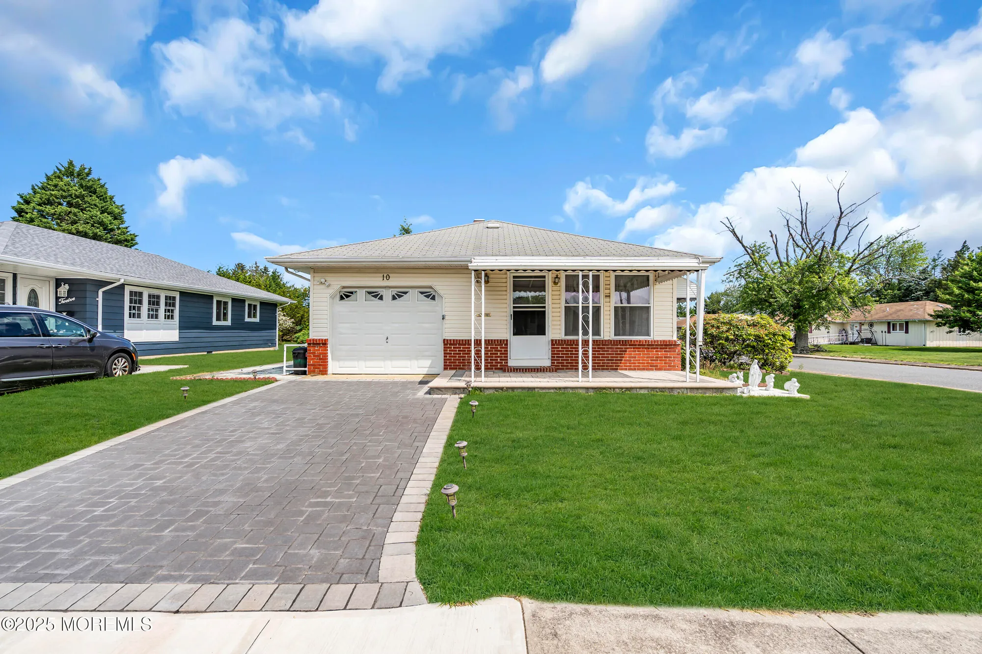 Property Slideshow image 4 of 28 | 10 barbuda st, Toms River, NJ, 08757