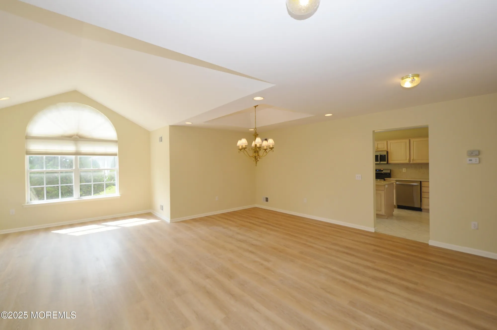 Property Slideshow image 6 of 59 | 3168 wood spring ln, Toms River, NJ, 08755