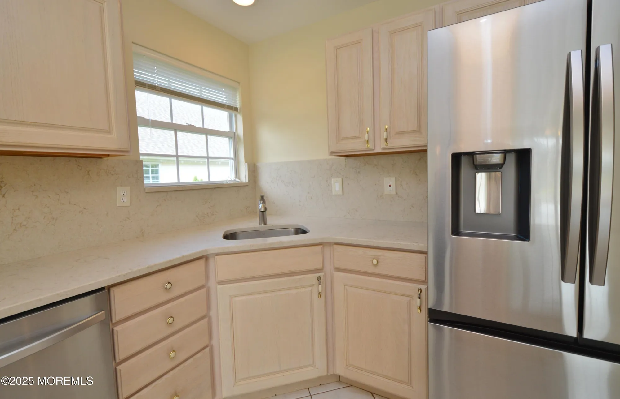 Property Slideshow image 14 of 59 | 3168 wood spring ln, Toms River, NJ, 08755
