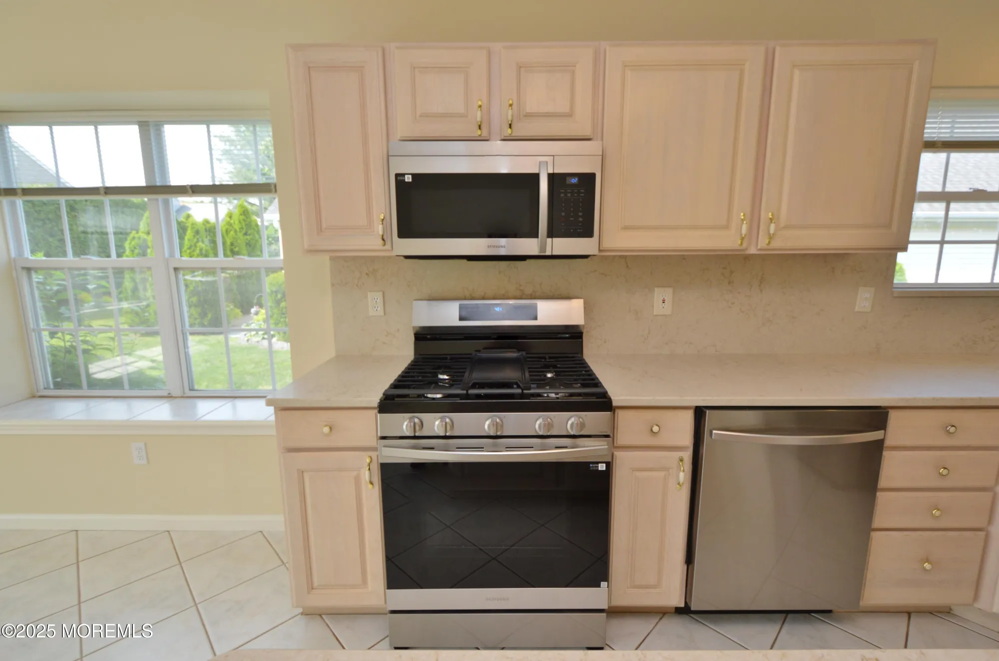 Property Slideshow image 18 of 59 | 3168 wood spring ln, Toms River, NJ, 08755