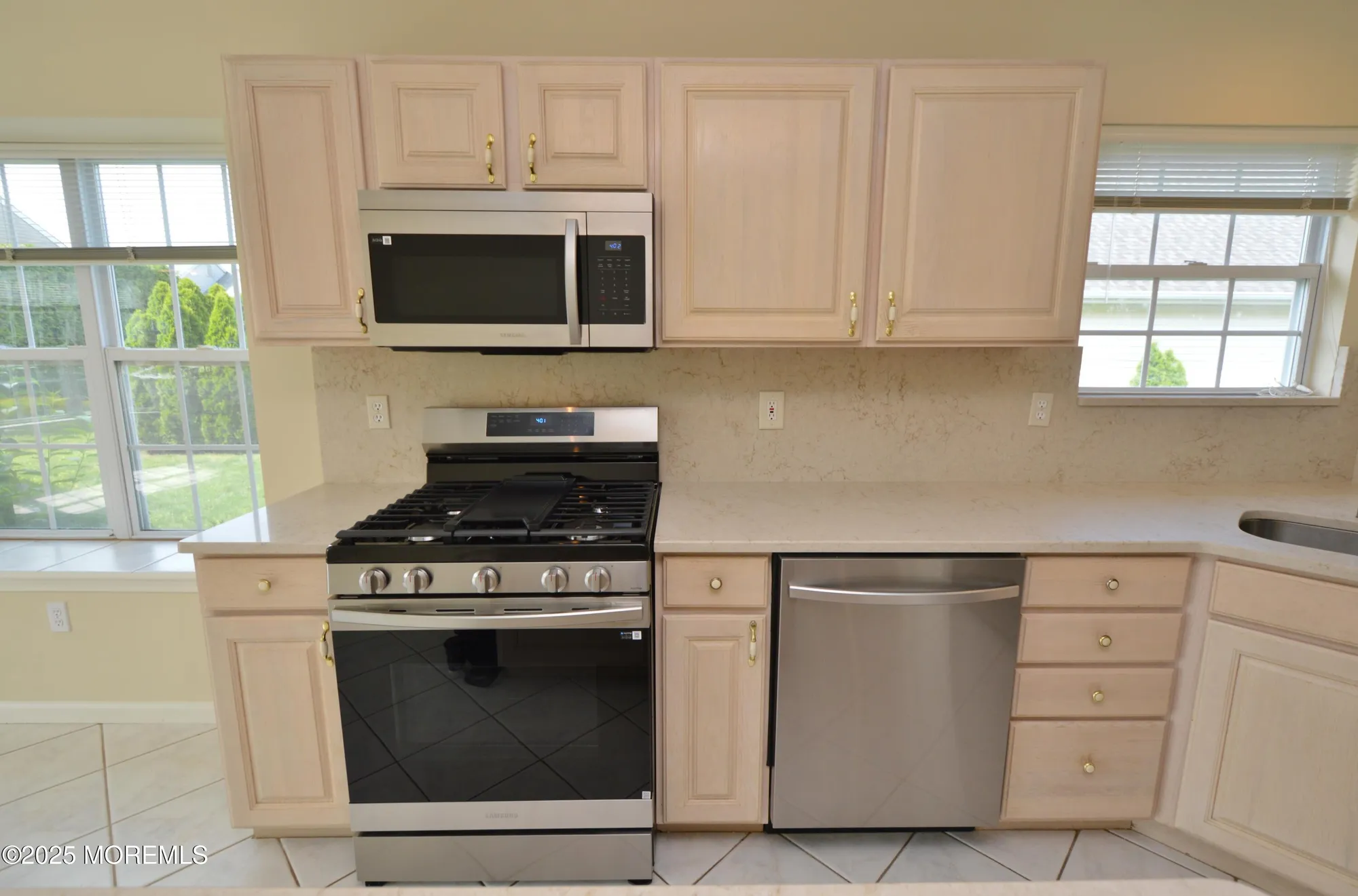 Property Slideshow image 17 of 59 | 3168 wood spring ln, Toms River, NJ, 08755