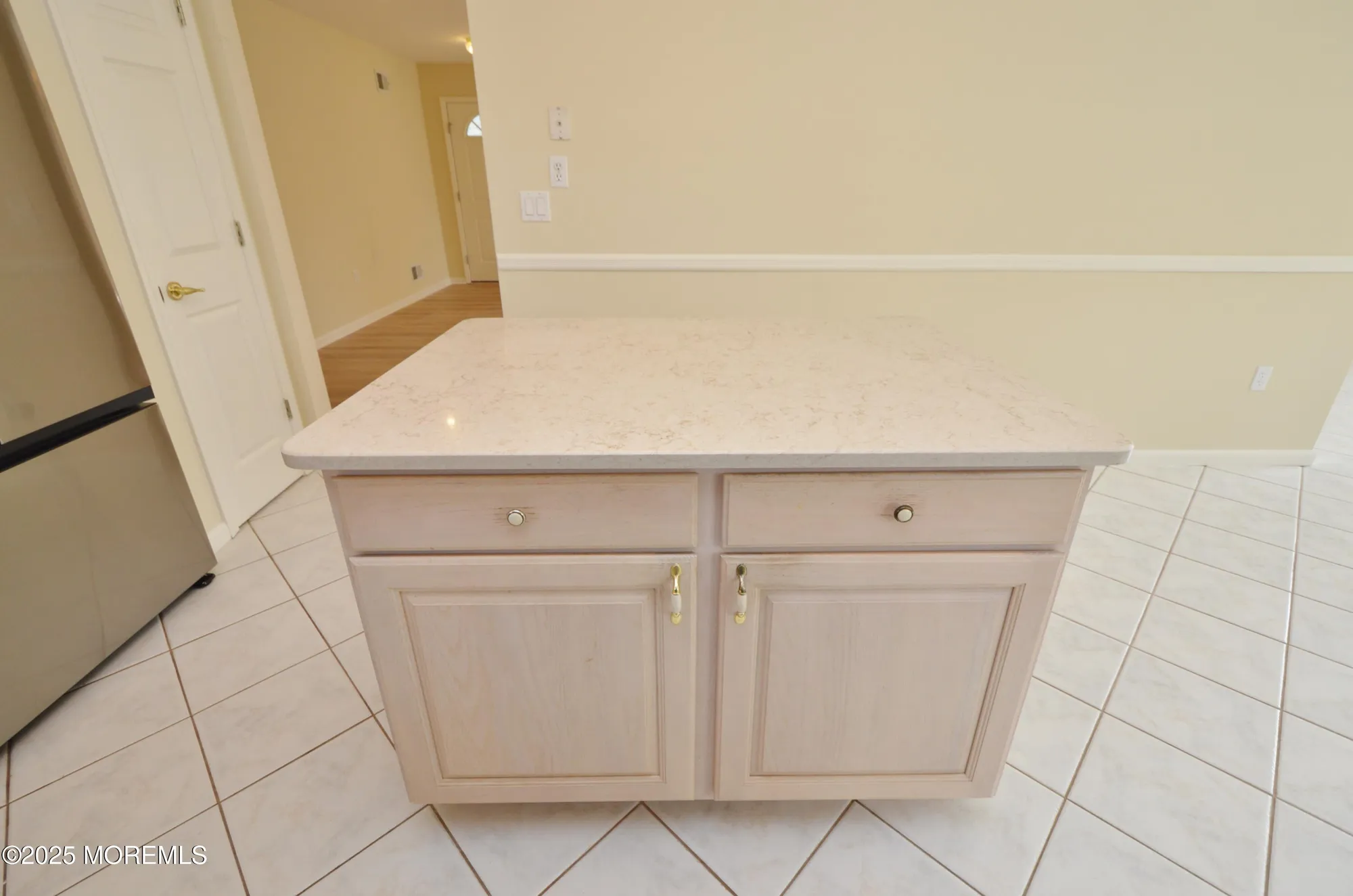 Property Slideshow image 20 of 59 | 3168 wood spring ln, Toms River, NJ, 08755