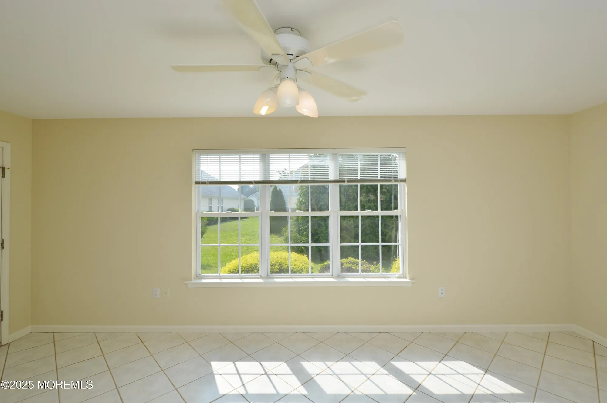 Property Slideshow image 23 of 59 | 3168 wood spring ln, Toms River, NJ, 08755