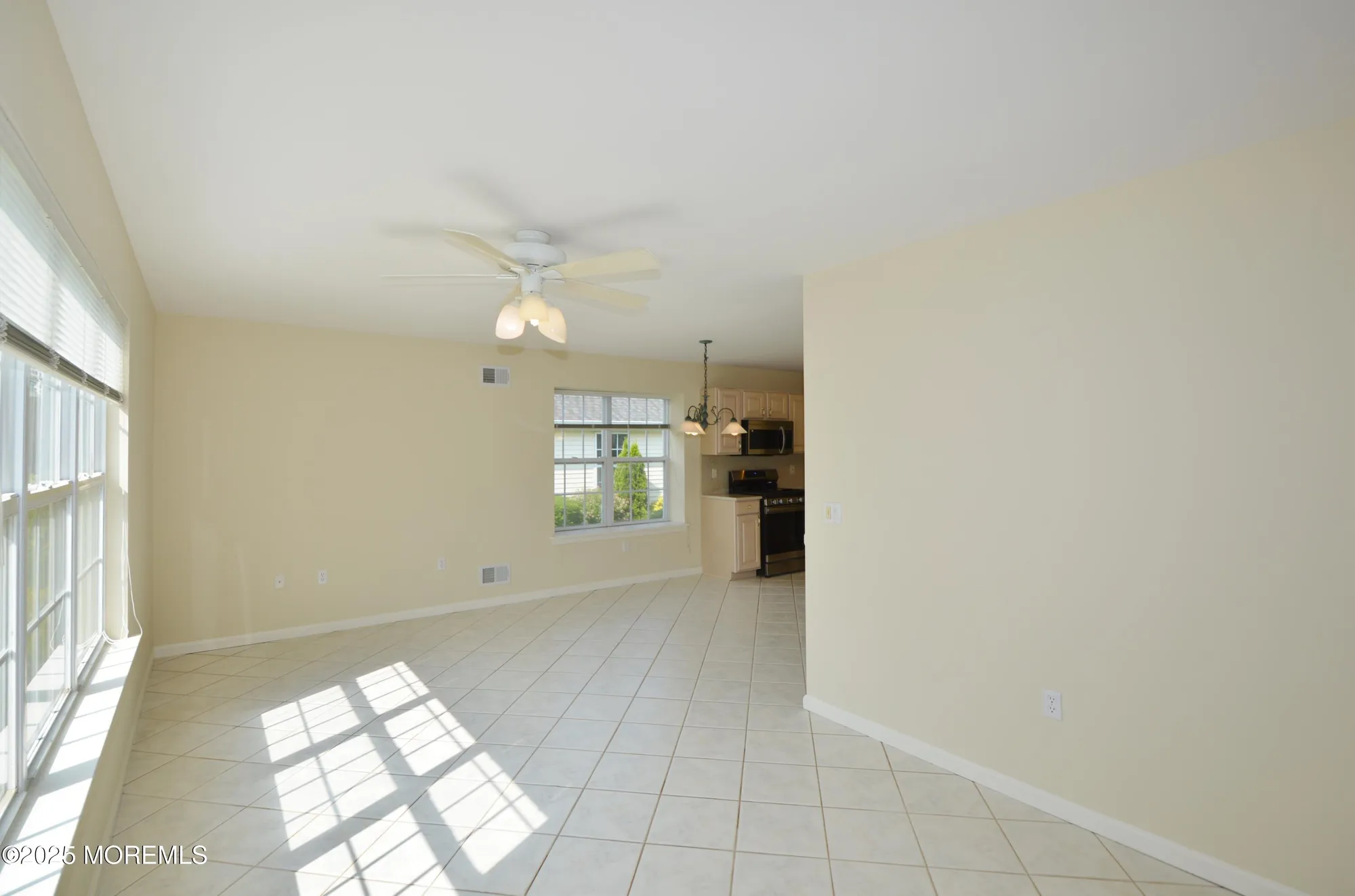 Property Slideshow image 25 of 59 | 3168 wood spring ln, Toms River, NJ, 08755