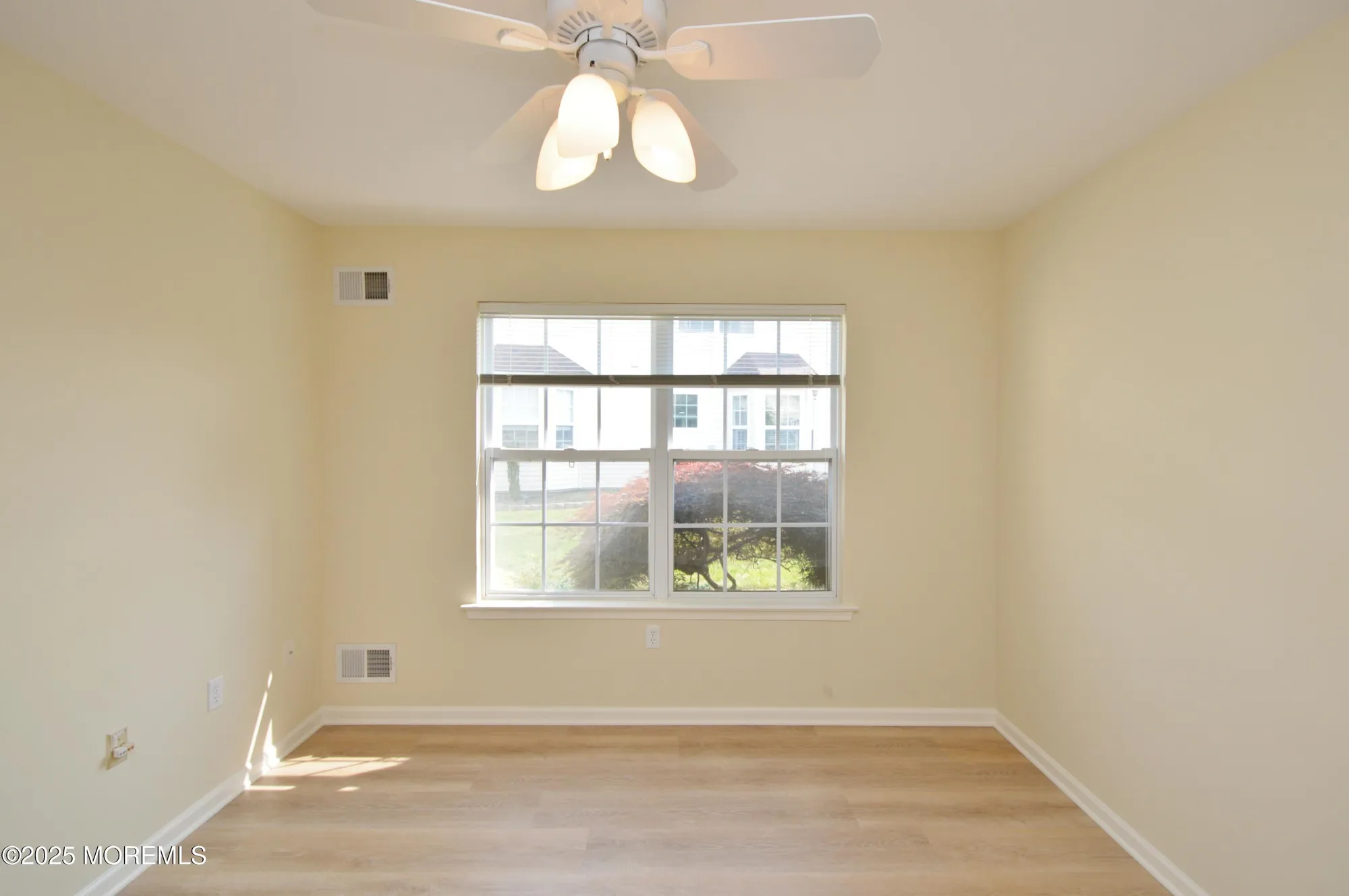 Property Slideshow image 39 of 59 | 3168 wood spring ln, Toms River, NJ, 08755