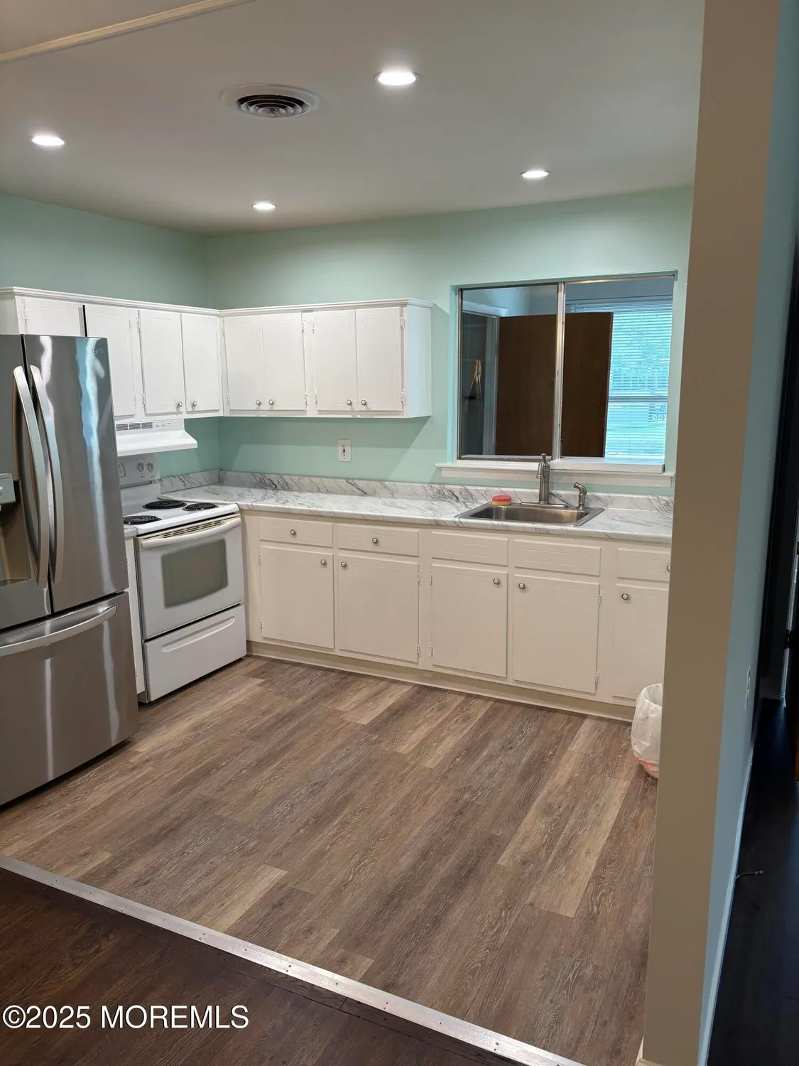 Property Slideshow image 5 of 20 | 2211 yorktowne blvd, Toms River, NJ, 08753